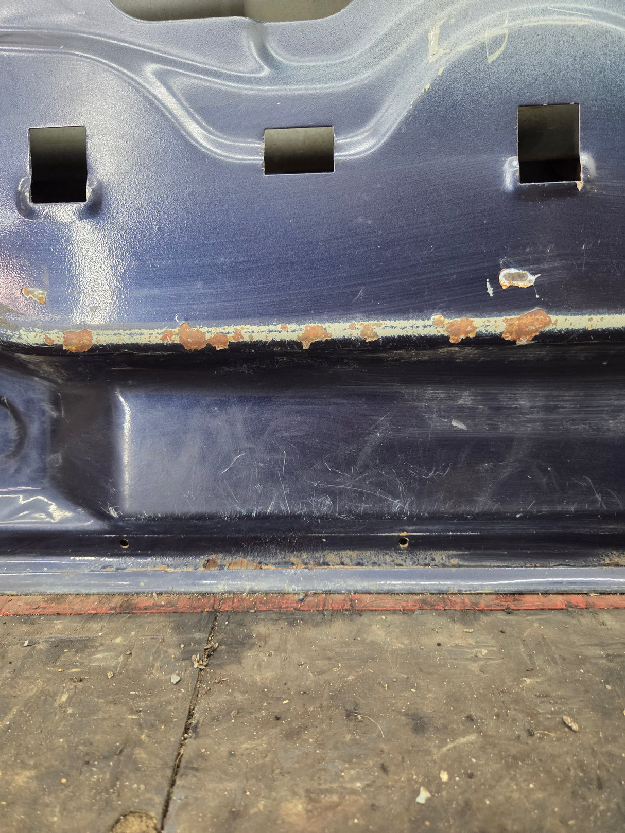 1999-2007 Ford Super Duty RH Passenger Side Front Door F250 F350 F450 F550