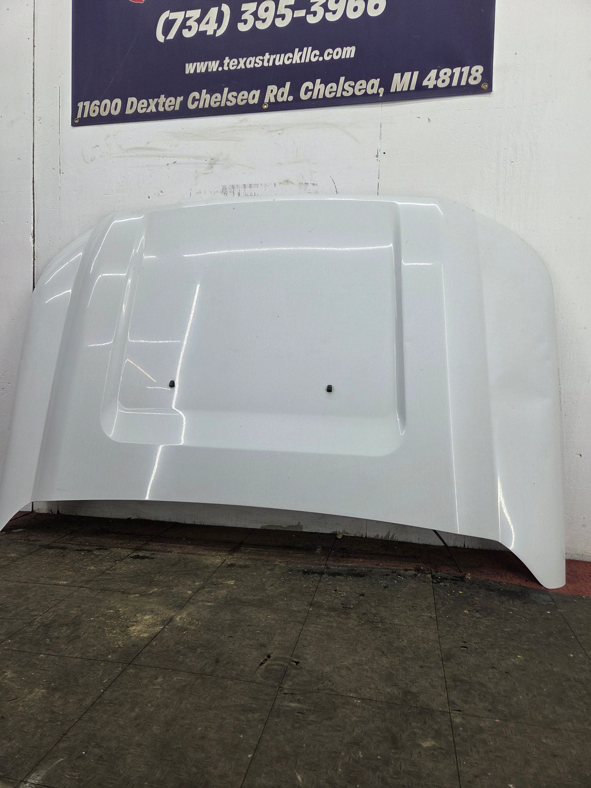 2011-2016 Ford Super Duty Hood F250 F350 F450 F550