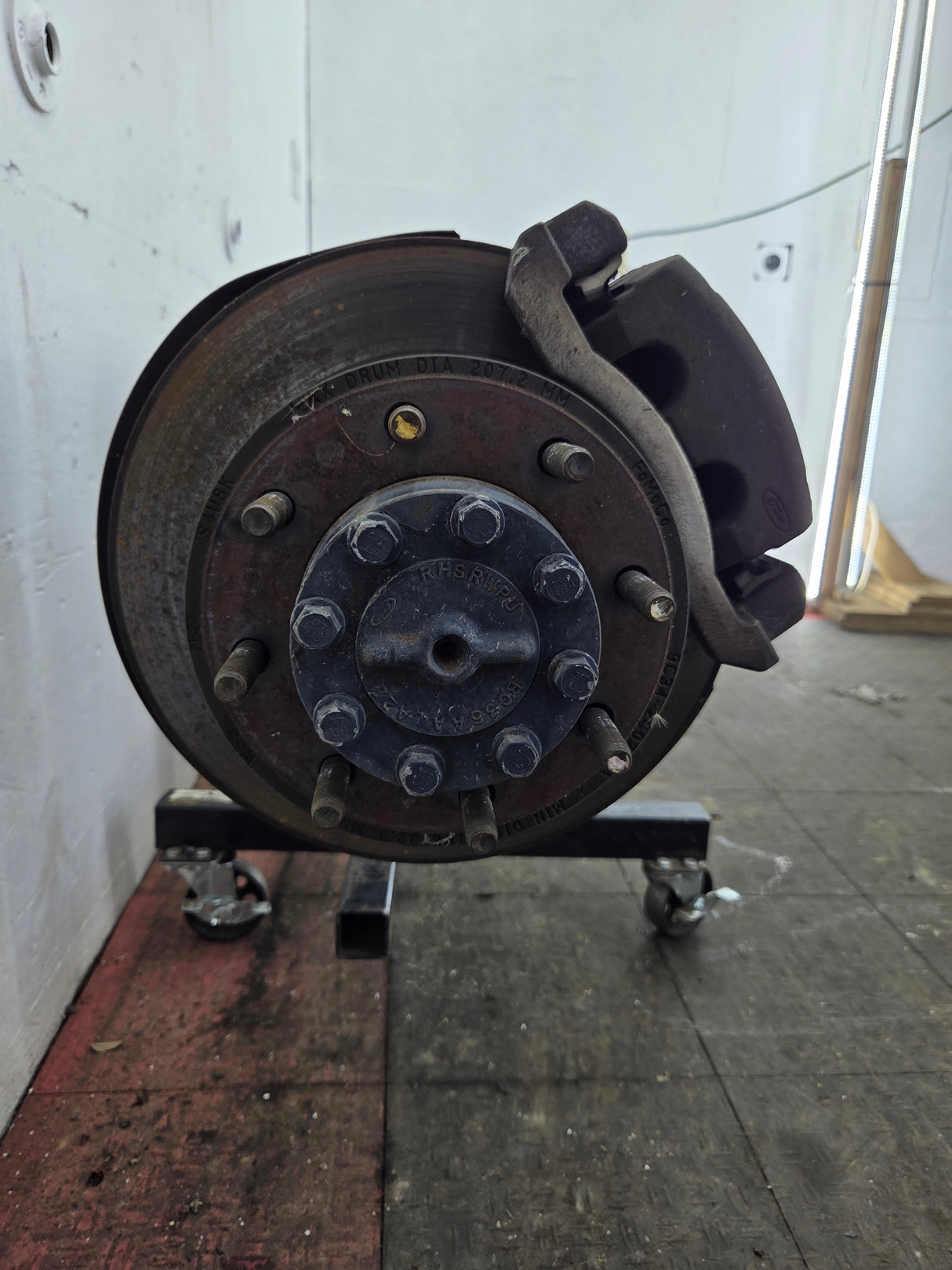 2011-2012 Ford Super Duty F250 F350 Rear Axle 3.73 Gear Ratio Electric Locking Rear End 297k Miles