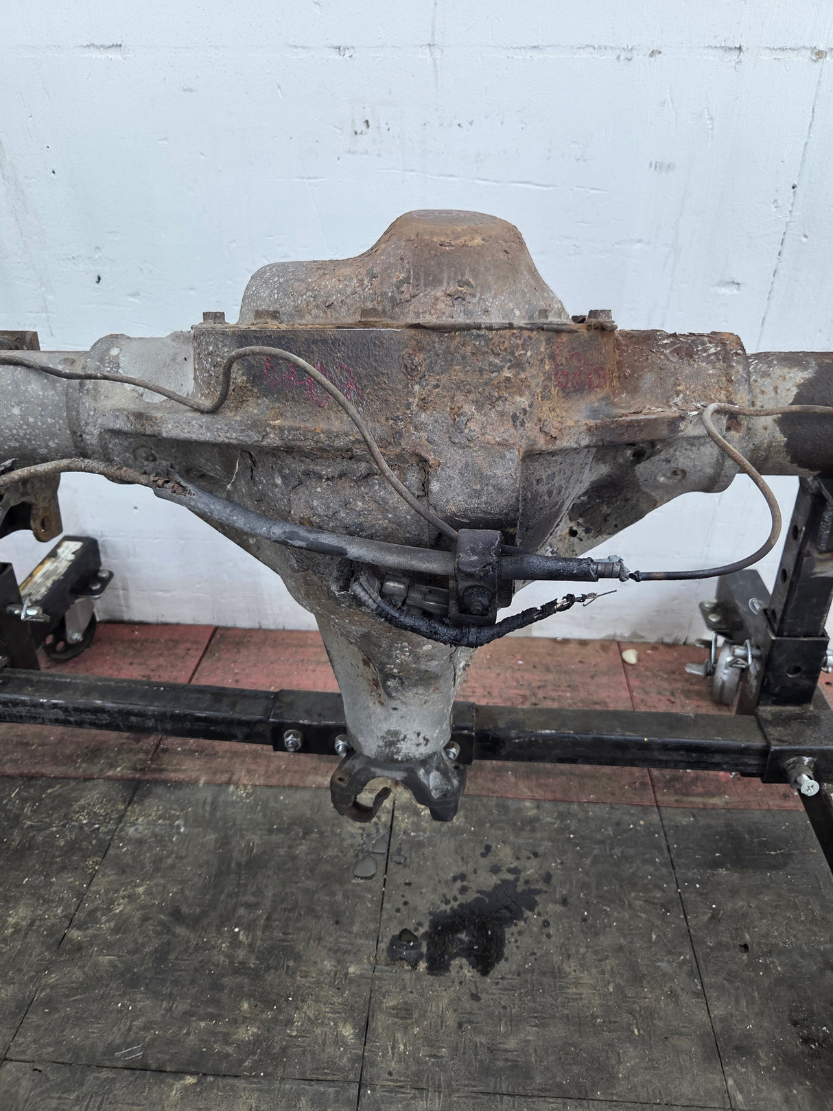 2001-2002 Dodge Ram 2500 Rear Axle Spicer 70 3.55 Ratio