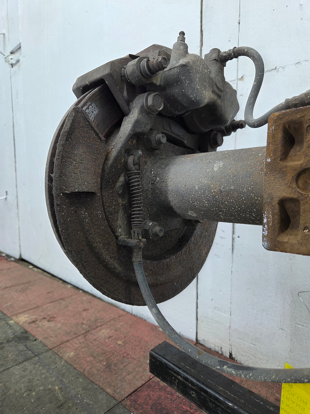 2001-2002 Dodge Ram 2500 Rear Axle Spicer 70 3.55 Ratio
