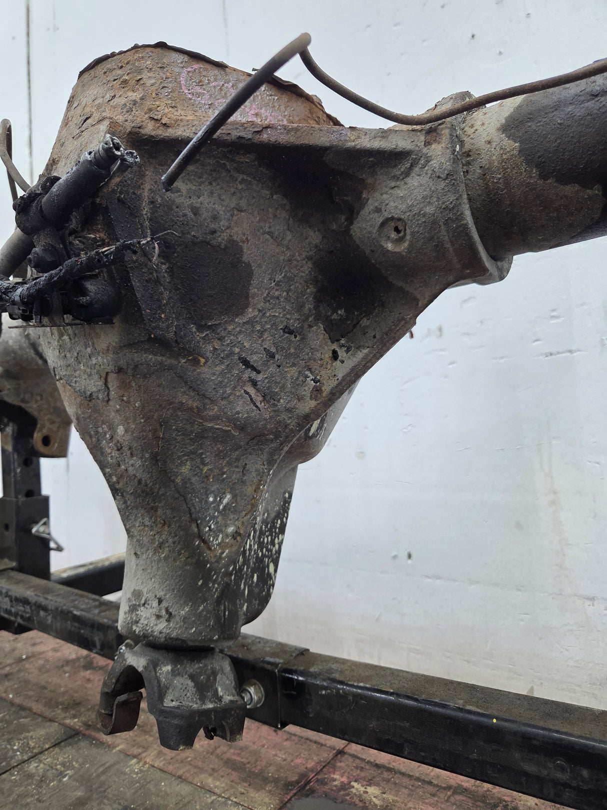 2001-2002 Dodge Ram 2500 Rear Axle Spicer 70 3.55 Ratio