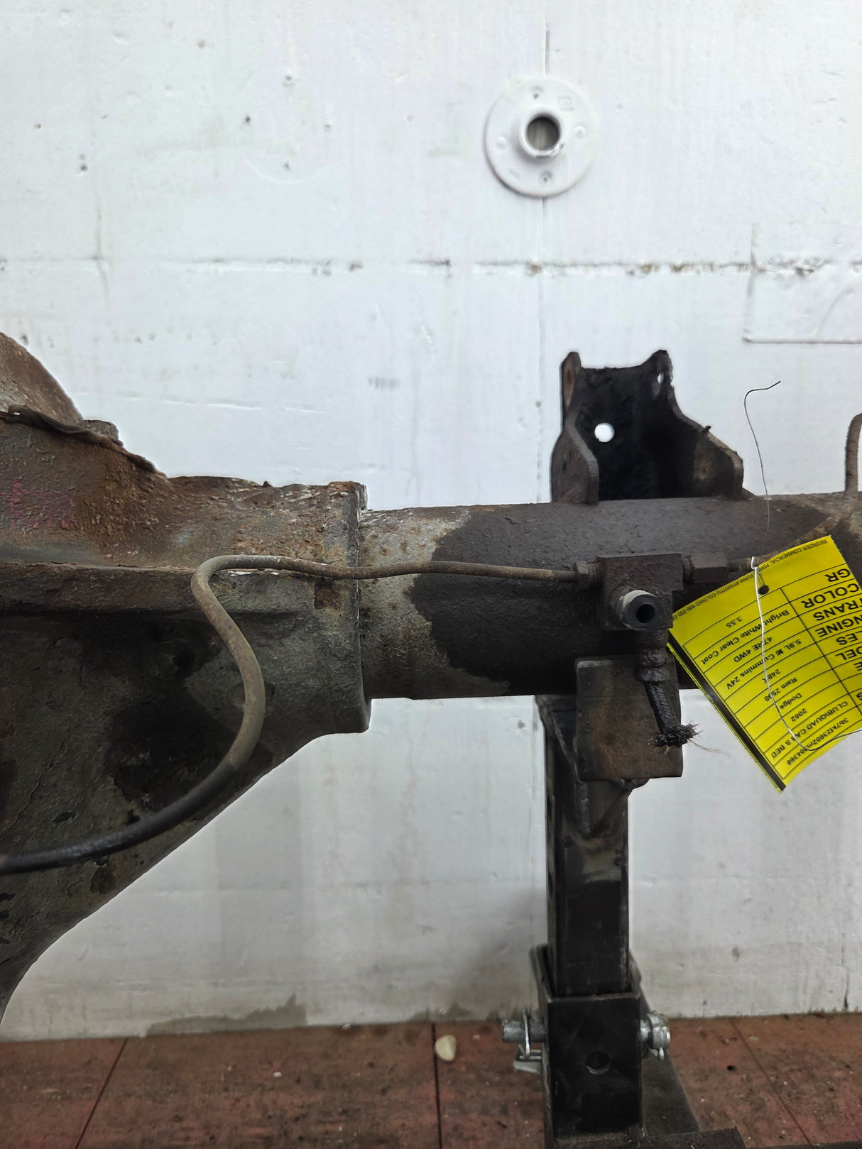 2001-2002 Dodge Ram 2500 Rear Axle Spicer 70 3.55 Ratio