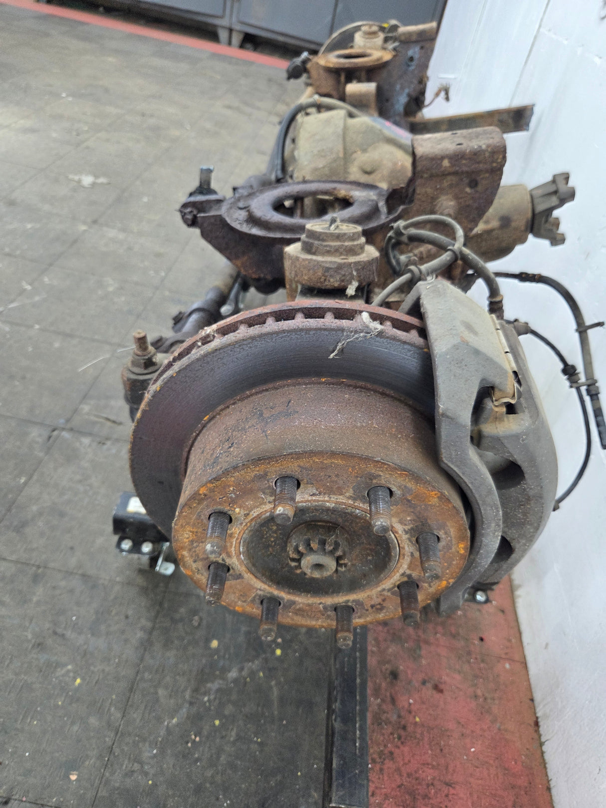 2000-2002 Dodge Ram 2500 4wd Dana 60 Front Axle Assembly 3.55 Ratio