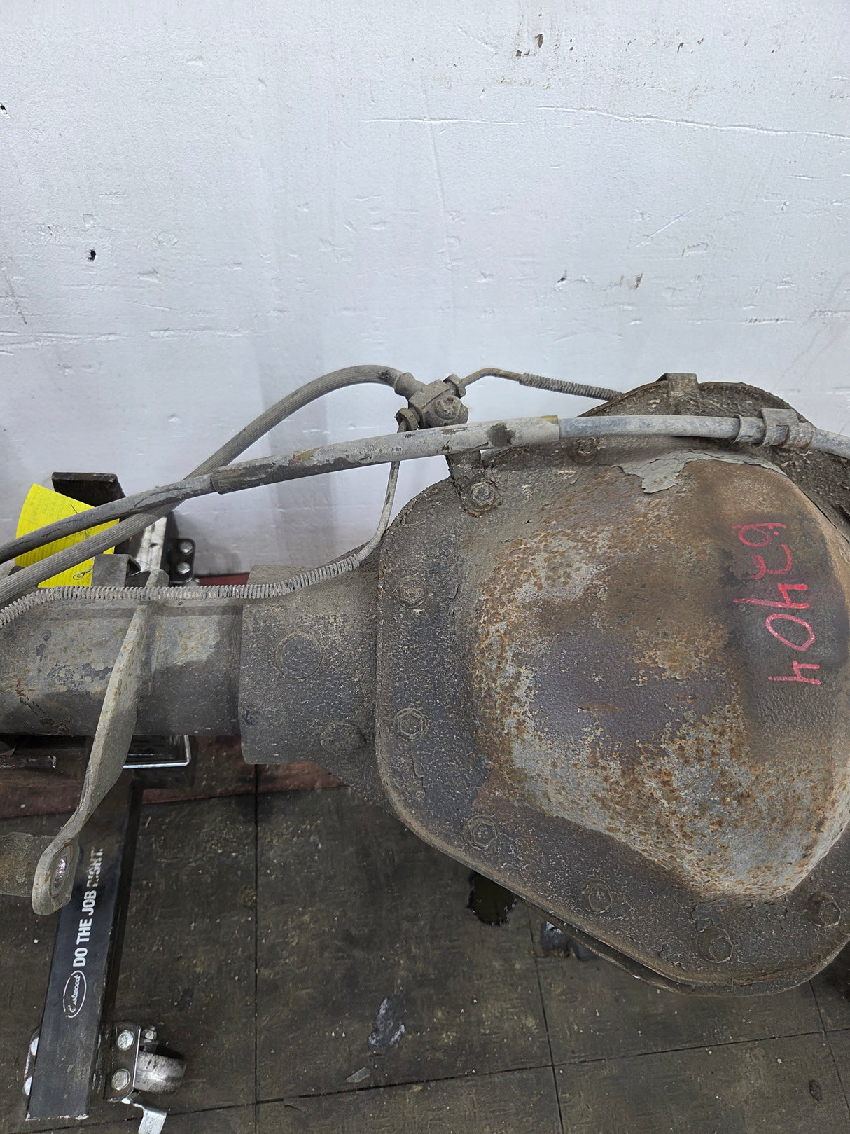 2001-2007 Chevrolet Silverado / GMC Sierra 2500 3500 HD Rear Axle 4.10 10.5"