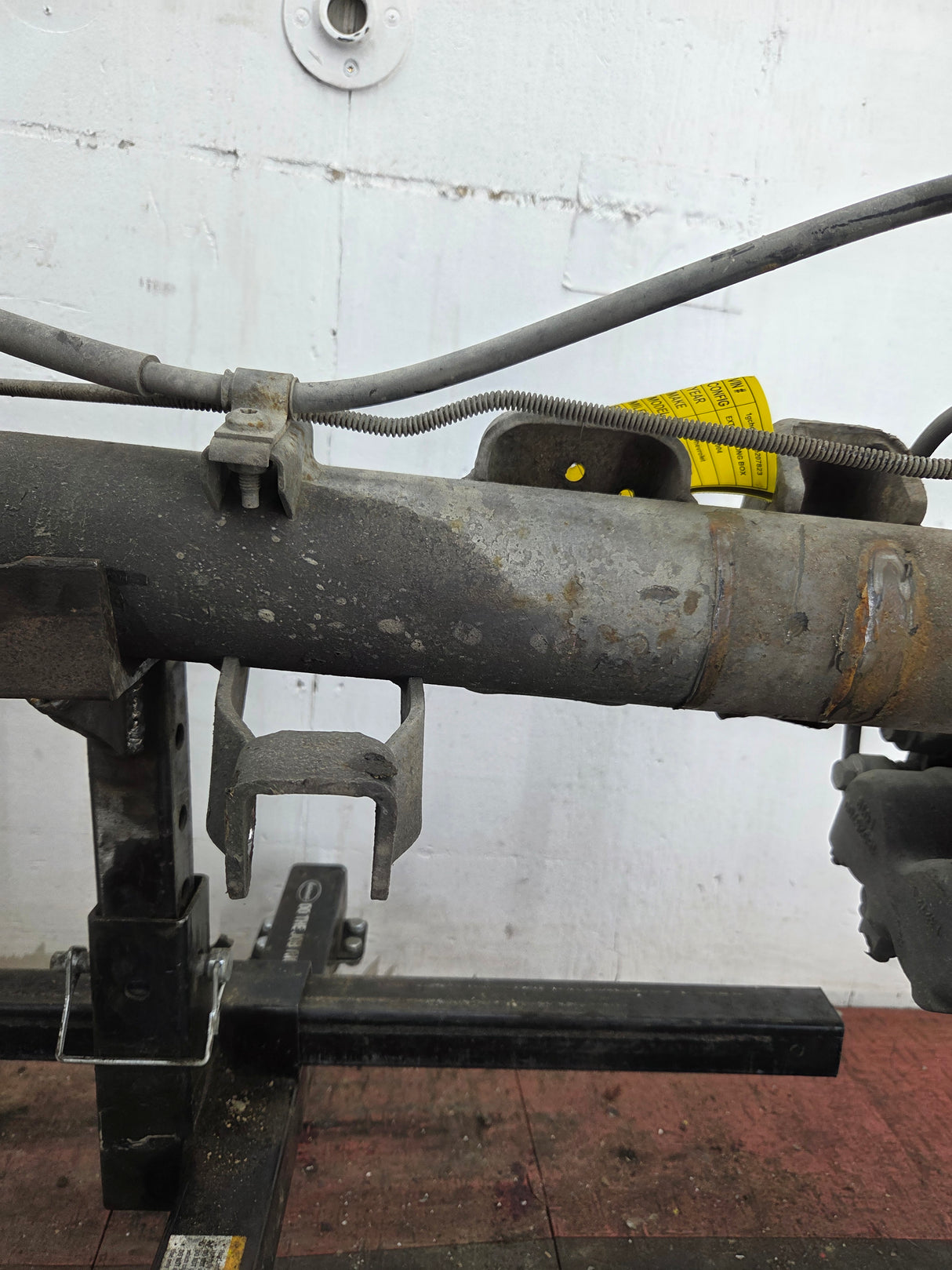 2001-2007 Chevrolet Silverado / GMC Sierra 2500 3500 HD Rear Axle 4.10 10.5"