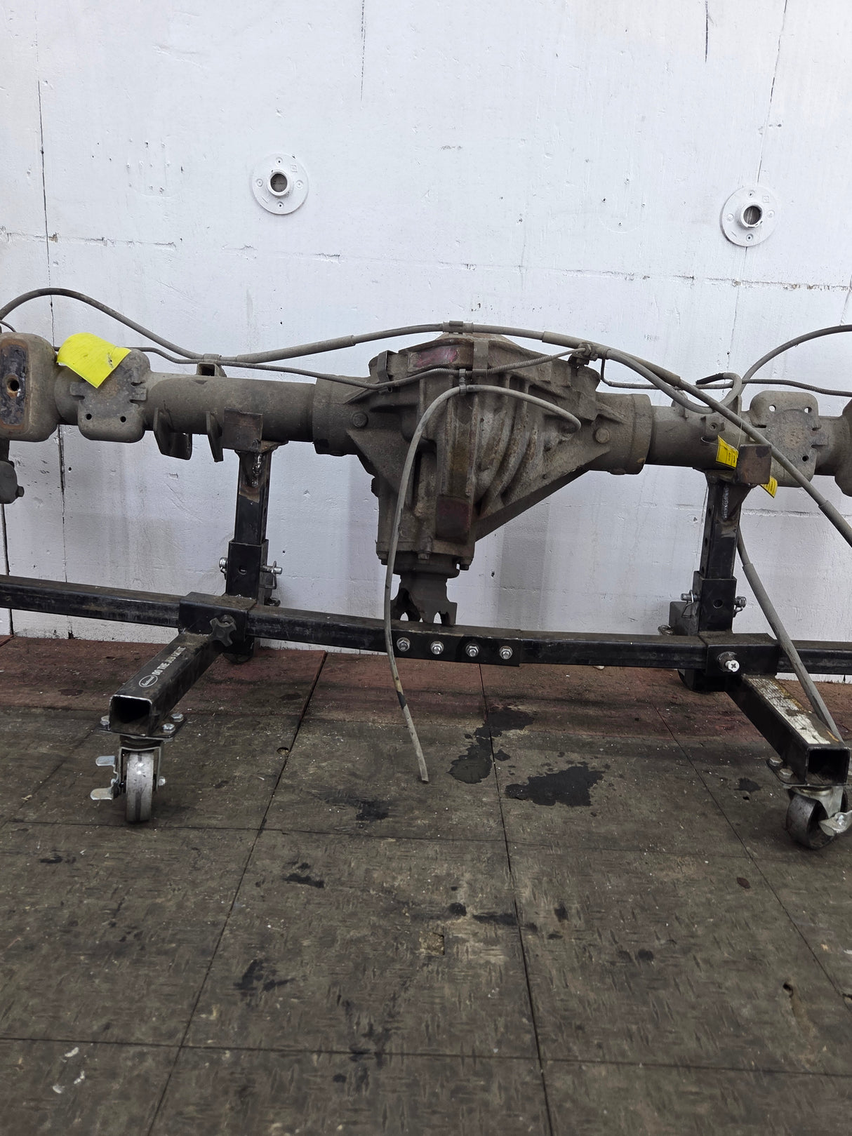 2001-2007 Chevrolet Silverado / GMC Sierra 2500 3500 HD Rear Axle 4.10 10.5"