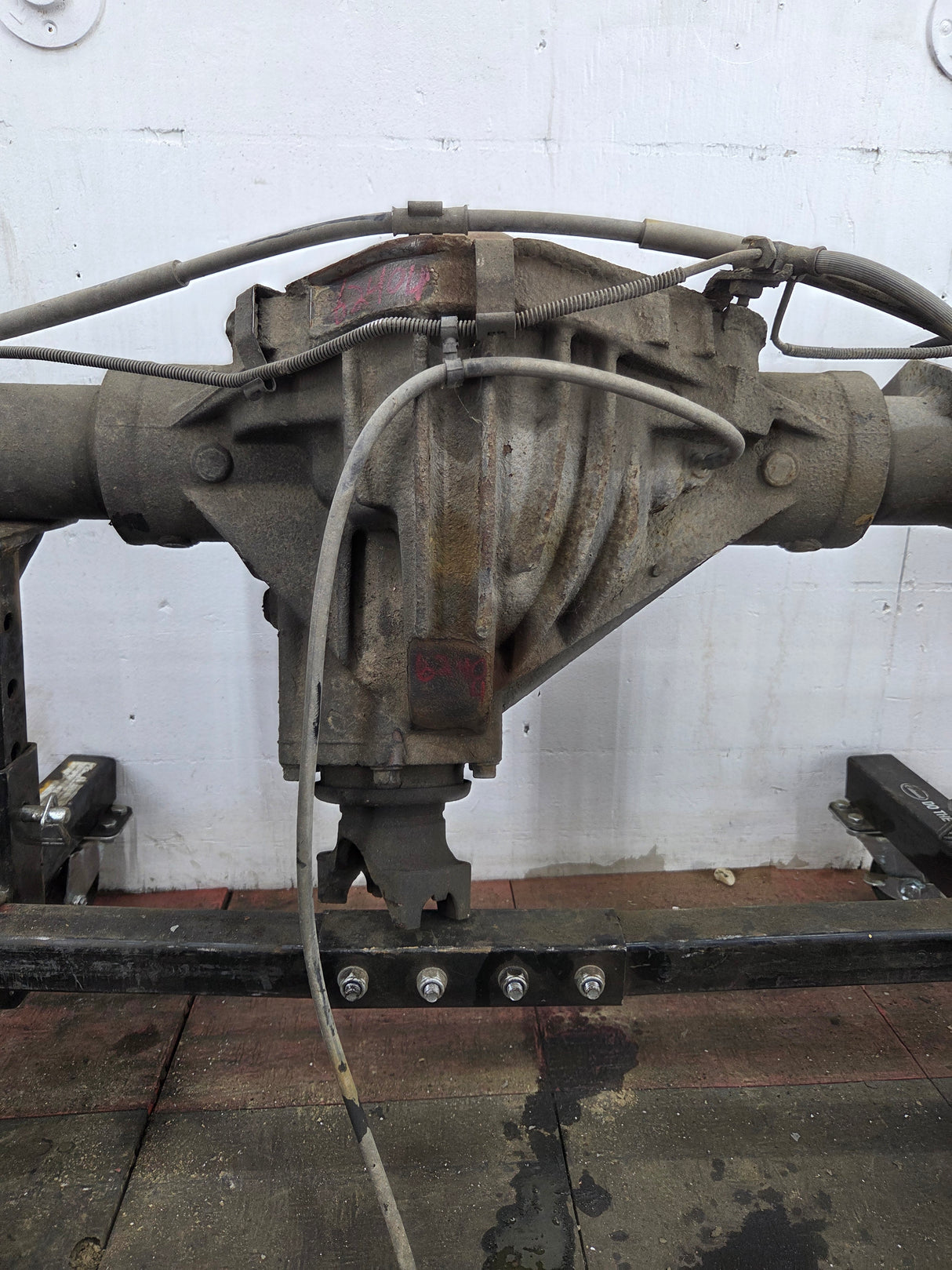 2001-2007 Chevrolet Silverado / GMC Sierra 2500 3500 HD Rear Axle 4.10 10.5"
