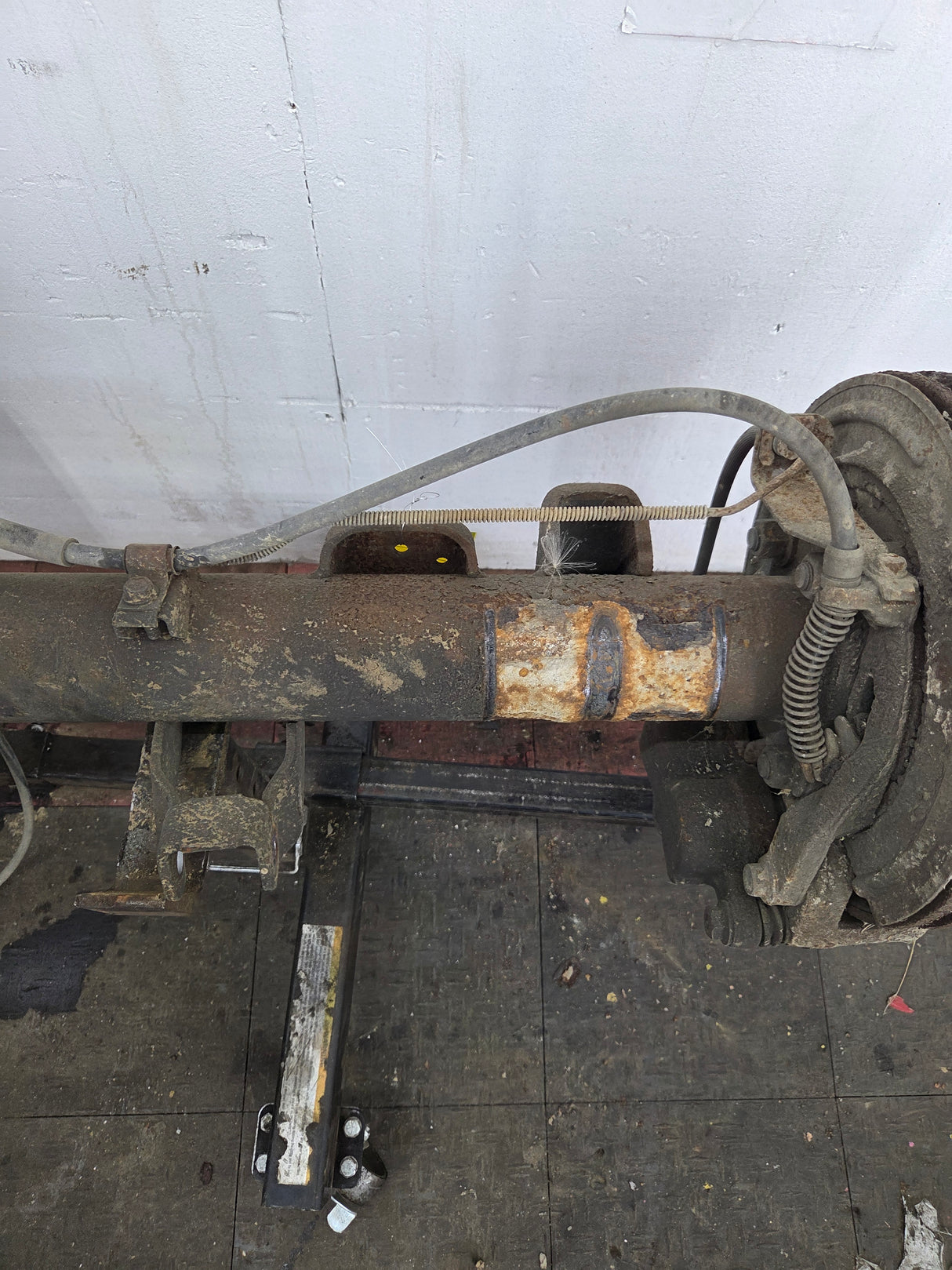 2001-2007 Chevrolet Silverado / GMC Sierra 2500 3500 HD Rear Axle 4.10 10.5"