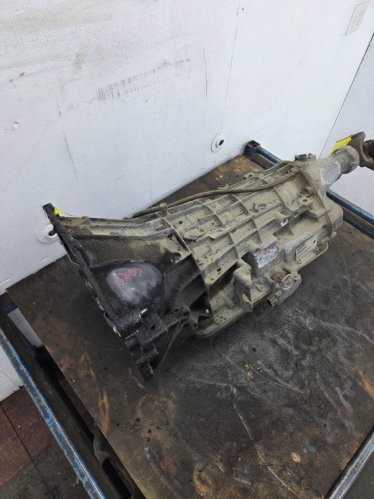 1999-2003 7.3L Power Stroke 2wd 4r100 Automatic Transmission Ford Pickup F250 F350 F450 F550