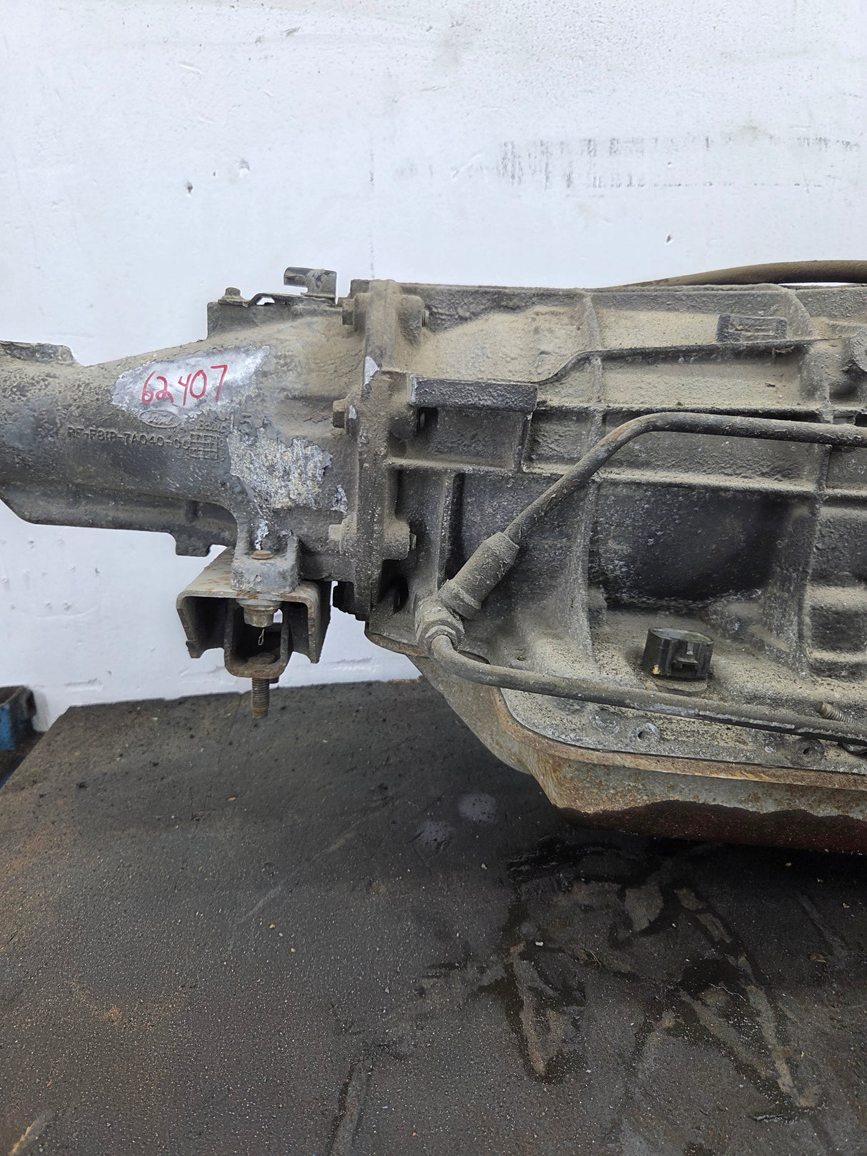 1999-2003 7.3L Power Stroke 2wd 4r100 Automatic Transmission Ford Pickup F250 F350 F450 F550