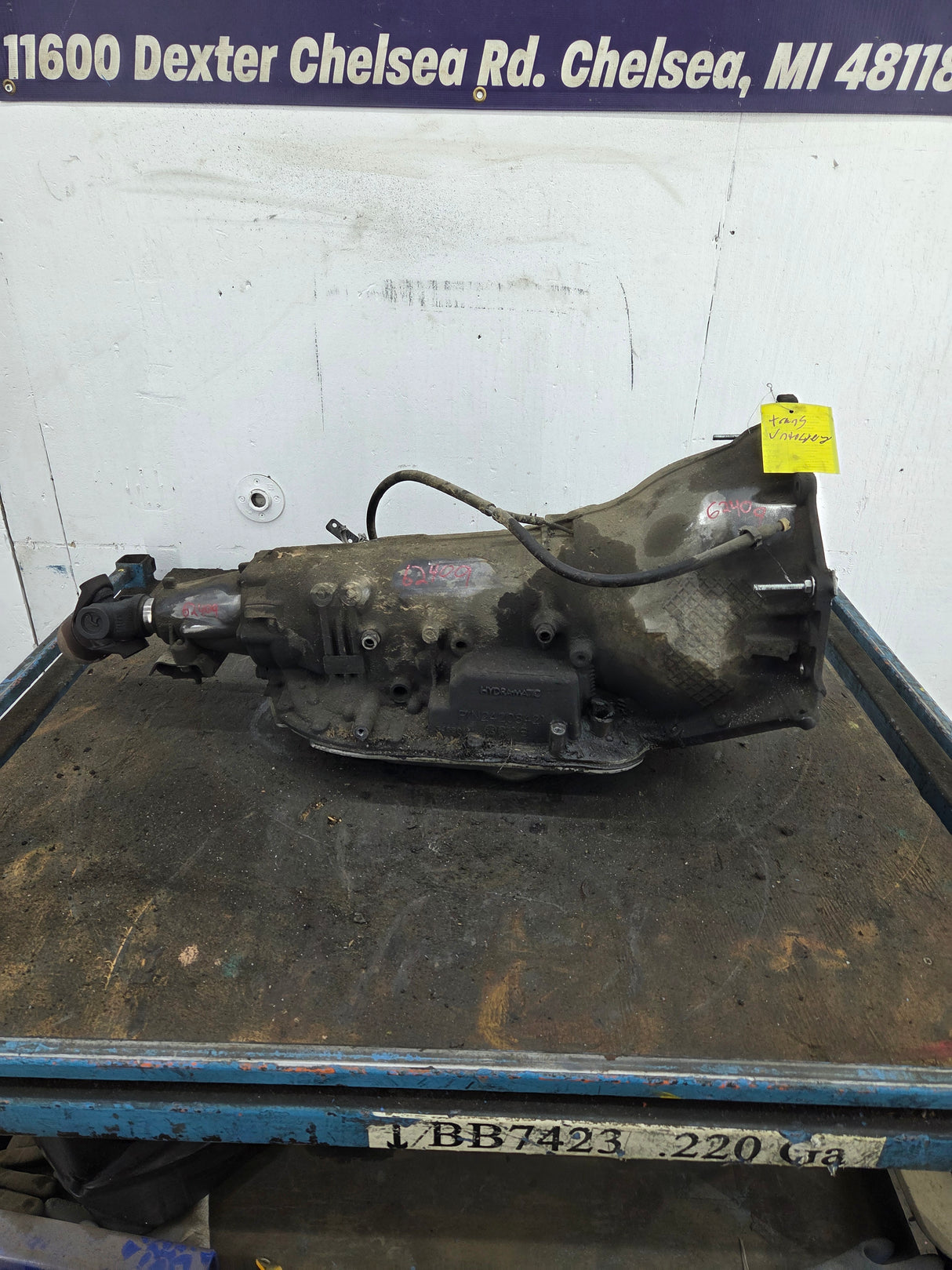 2000-2006 Chevrolet GMC 6.0L 4L80E 2wd AUTOMATIC TRANSMISSION *Untested Core 2500HD 3500HD