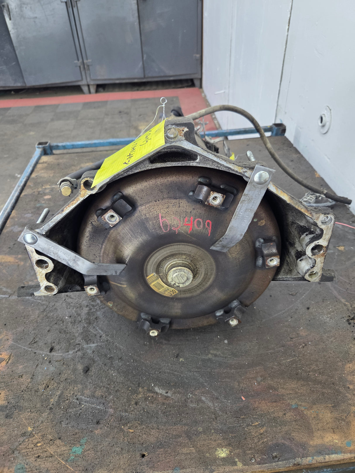 2000-2006 Chevrolet GMC 6.0L 4L80E 2wd AUTOMATIC TRANSMISSION *Untested Core 2500HD 3500HD