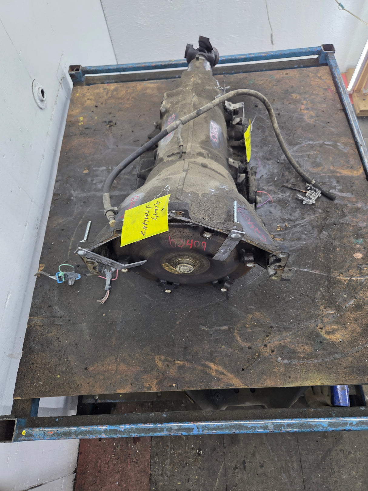 2000-2006 Chevrolet GMC 6.0L 4L80E 2wd AUTOMATIC TRANSMISSION *Untested Core 2500HD 3500HD
