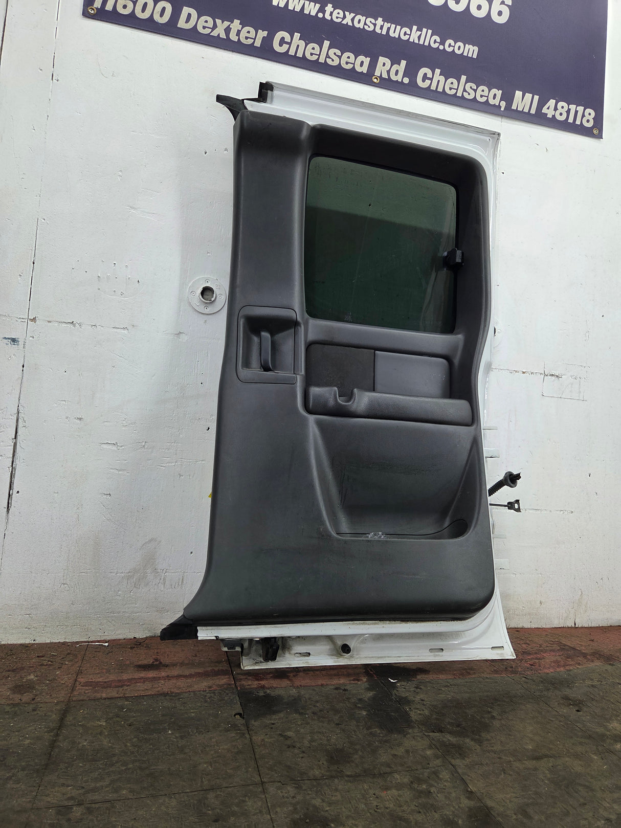 1999-2006 Chevrolet Silverado / GMC Sierra 1500 2500 3500 HD Rear Passenger side Extended Cab Rear Door