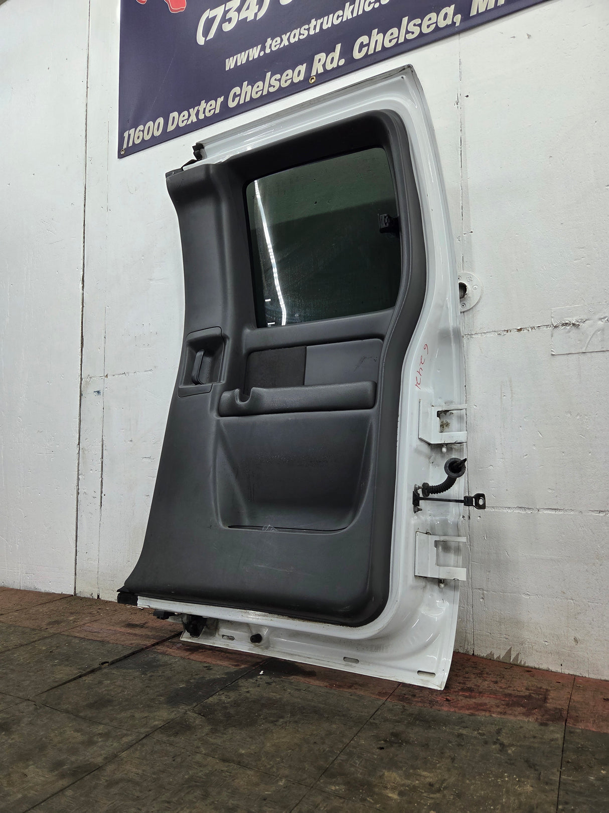 1999-2006 Chevrolet Silverado / GMC Sierra 1500 2500 3500 HD Rear Passenger side Extended Cab Rear Door