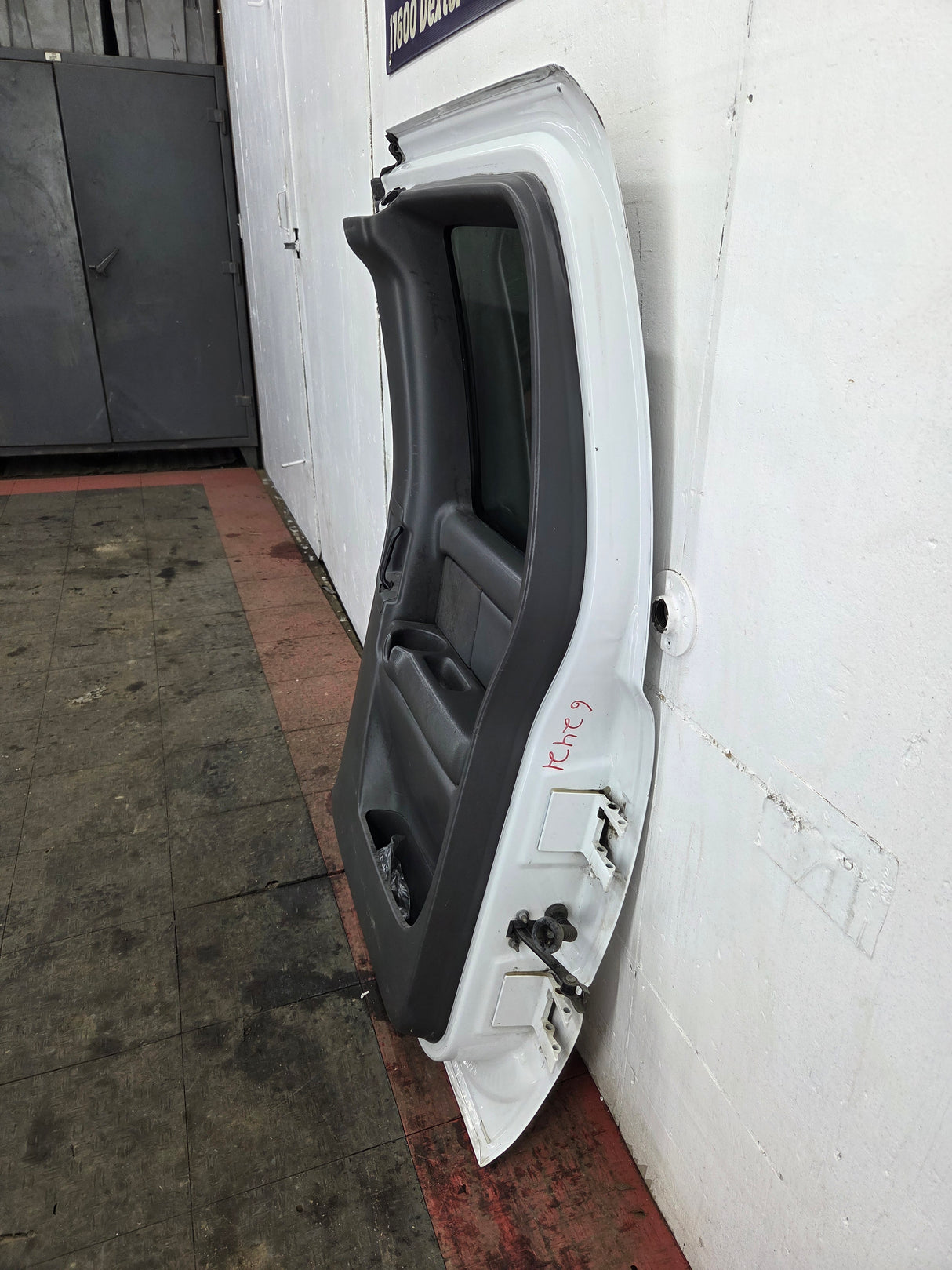 1999-2006 Chevrolet Silverado / GMC Sierra 1500 2500 3500 HD Rear Passenger side Extended Cab Rear Door