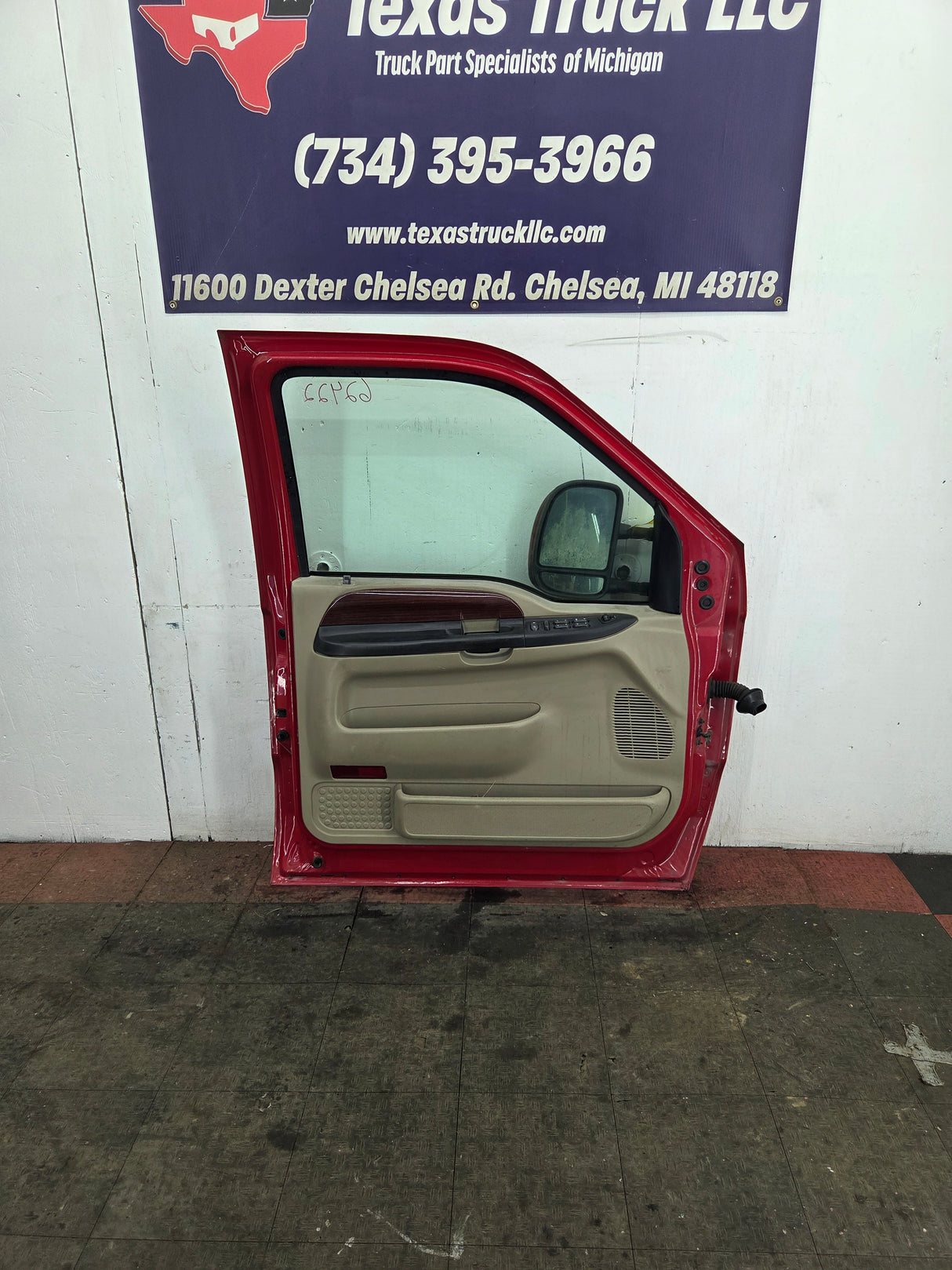 1999-2007 Ford Super Duty LH Driver Side Front Door F250 F350 F450 F550