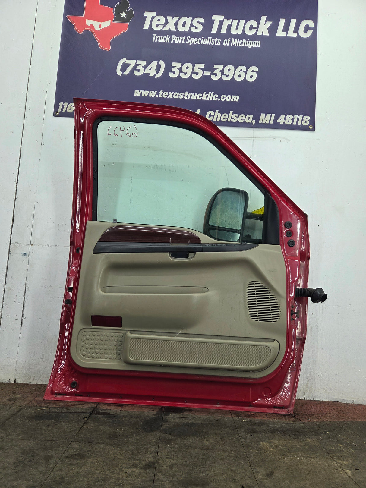 1999-2007 Ford Super Duty LH Driver Side Front Door F250 F350 F450 F550