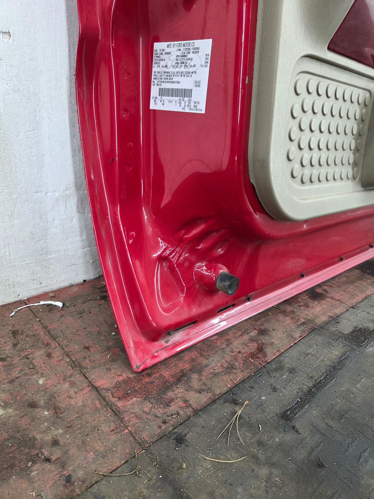 1999-2007 Ford Super Duty LH Driver Side Front Door F250 F350 F450 F550