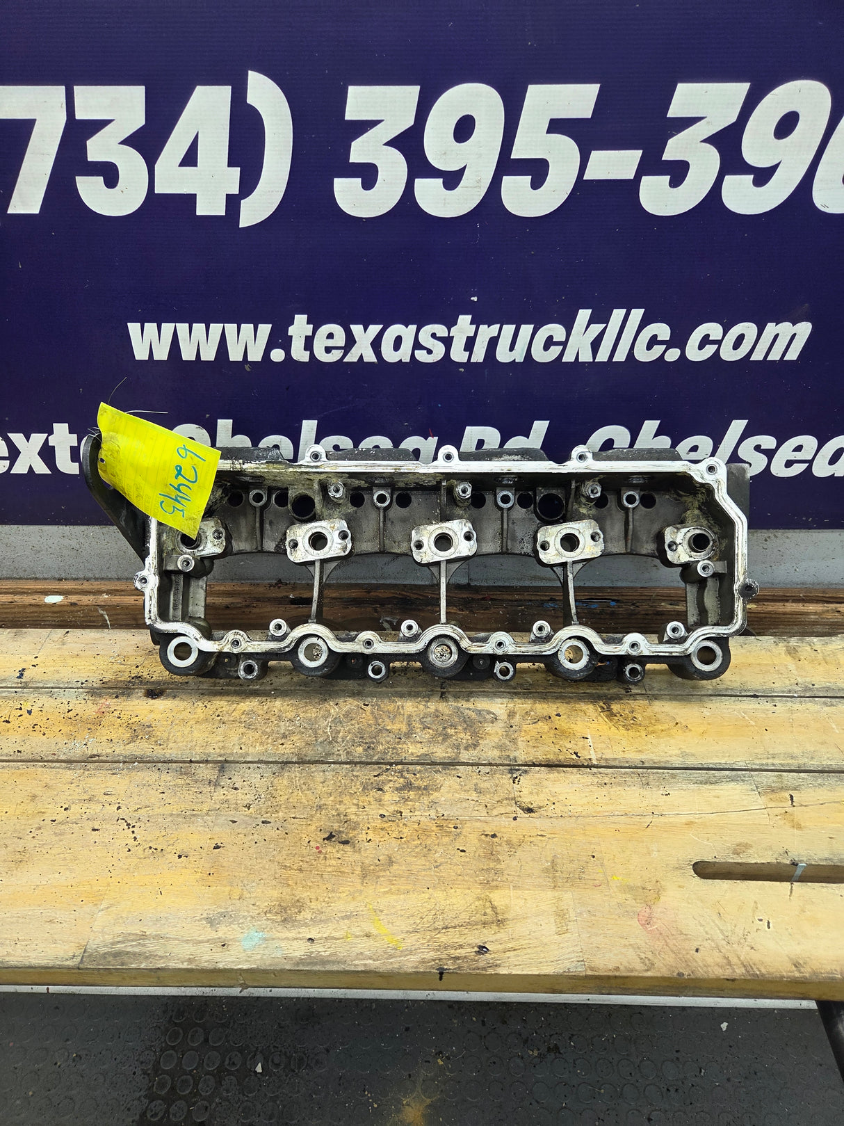 2003-2005 Genuine Ford Power Stroke 6.0L Diesel Rocker Box Arm Housing OEM 1843351C2