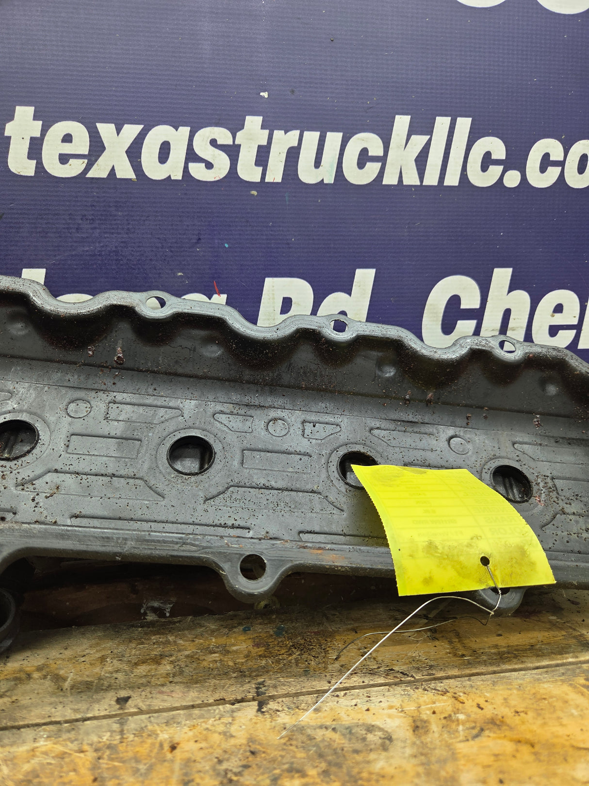 2004.5-2007 Ford 6.0 Power Stroke Drivers Valve Cover Super Duty Excursion