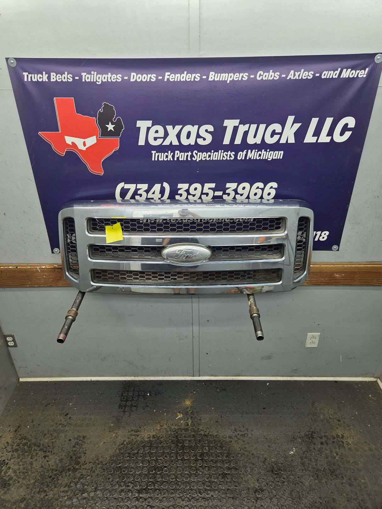 2005-2007 Ford Super Duty OEM Chrome Grill F250 F350 F450 F550 5C34-8200-BDW