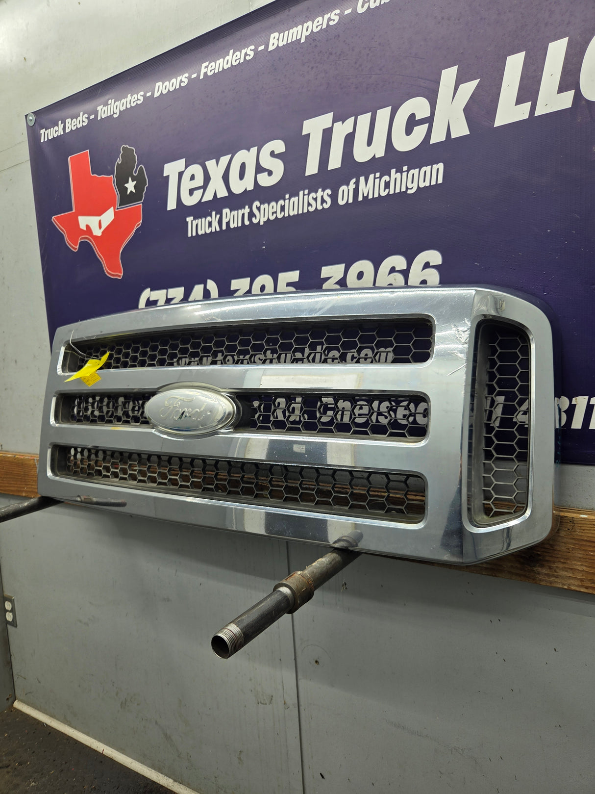 2005-2007 Ford Super Duty OEM Chrome Grill F250 F350 F450 F550 5C34-8200-BDW