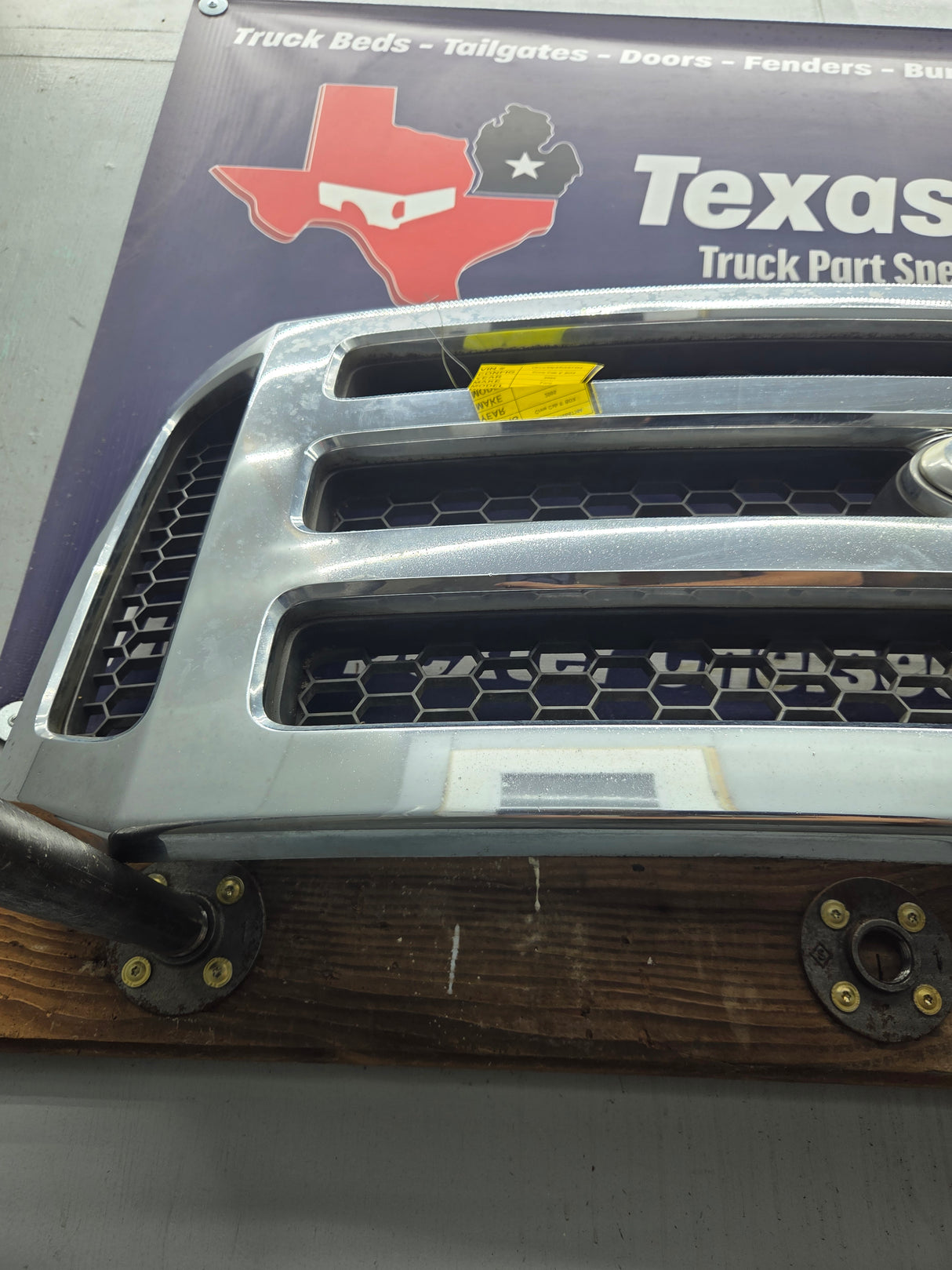 2005-2007 Ford Super Duty OEM Chrome Grill F250 F350 F450 F550 5C34-8200-BDW