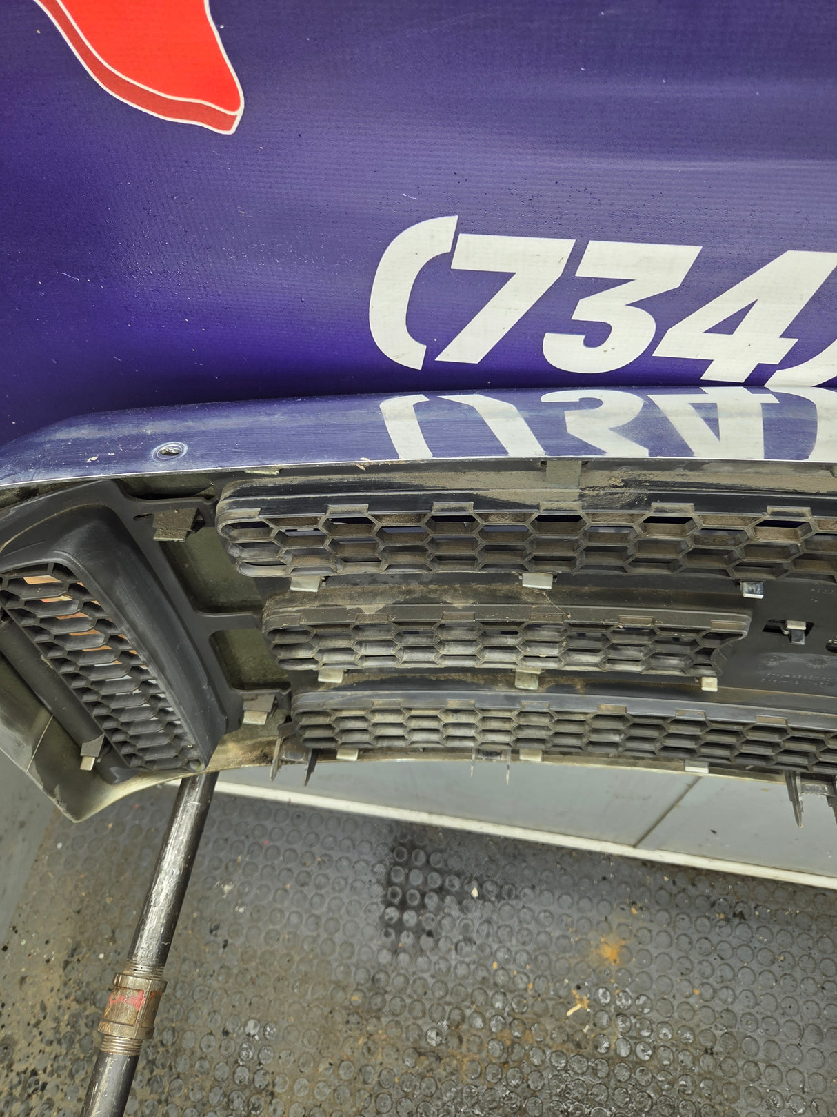 2005-2007 Ford Super Duty OEM Chrome Grill F250 F350 F450 F550 5C34-8200-BDW