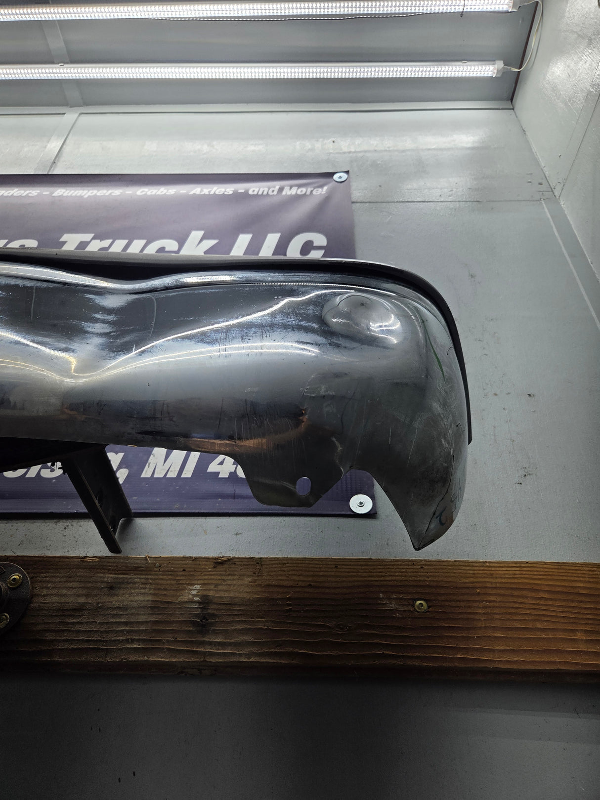 1999-2007 Ford Super Duty F250 F350 F450 F550 Rear Bumper