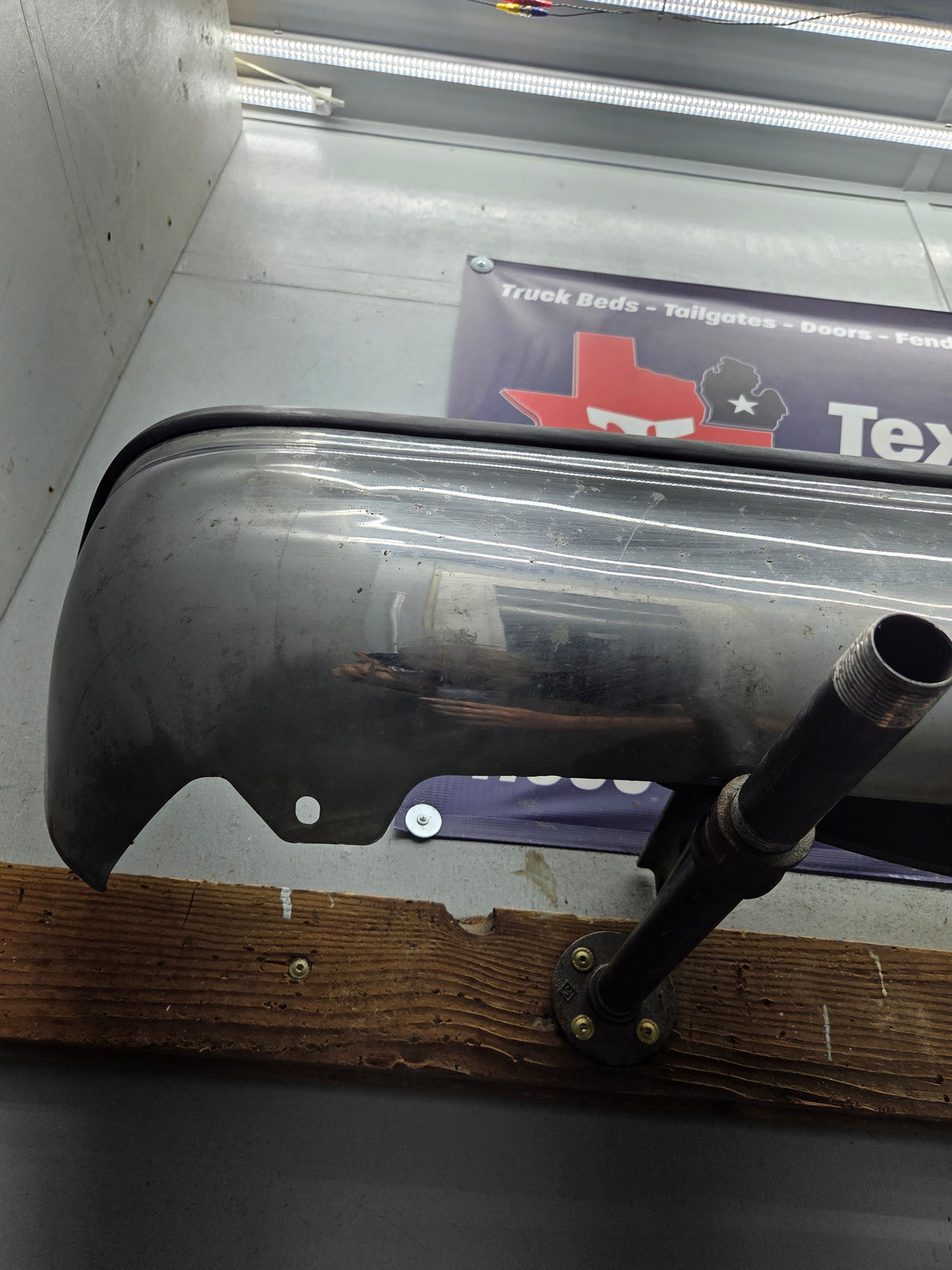 1999-2007 Ford Super Duty F250 F350 F450 F550 Rear Bumper