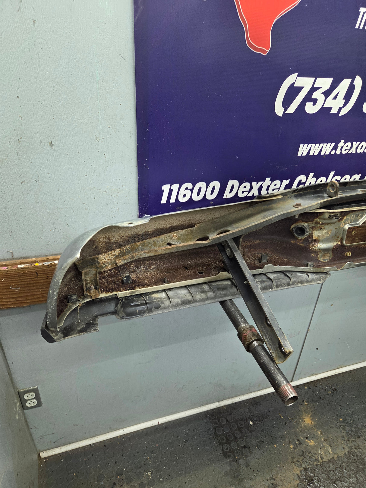 1999-2007 Ford Super Duty F250 F350 F450 F550 Rear Bumper