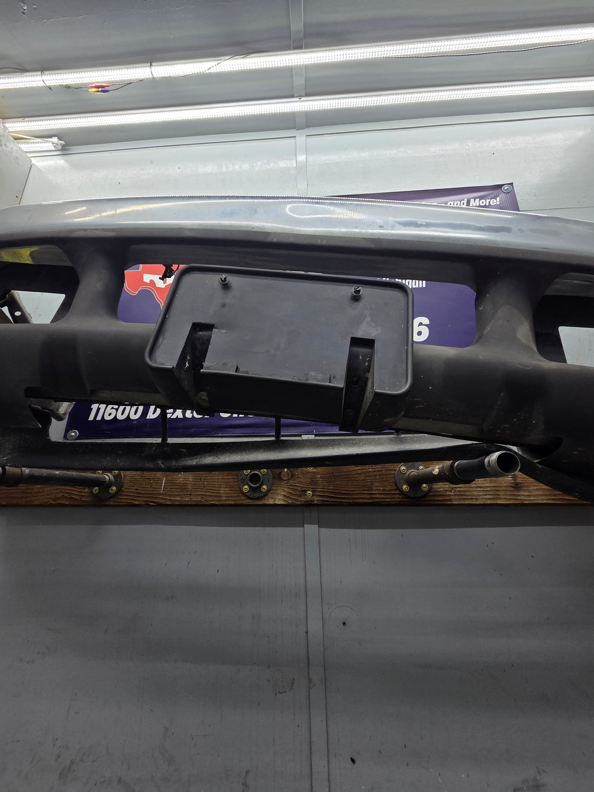 1999-2004 Ford Super Duty F250 F350 F450 F550 Excursion Front Bumper