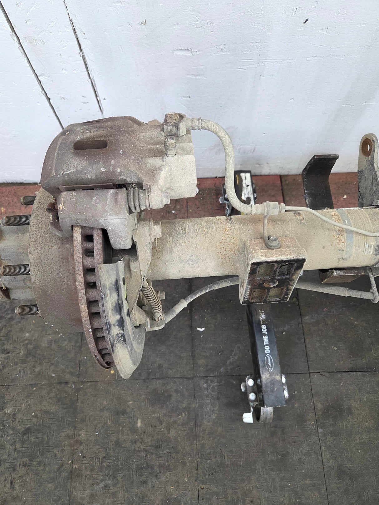 2002-2004 Ford Super Duty F250 F350 SRW Rear Axle 3.73 Gear Ratio 360k miles