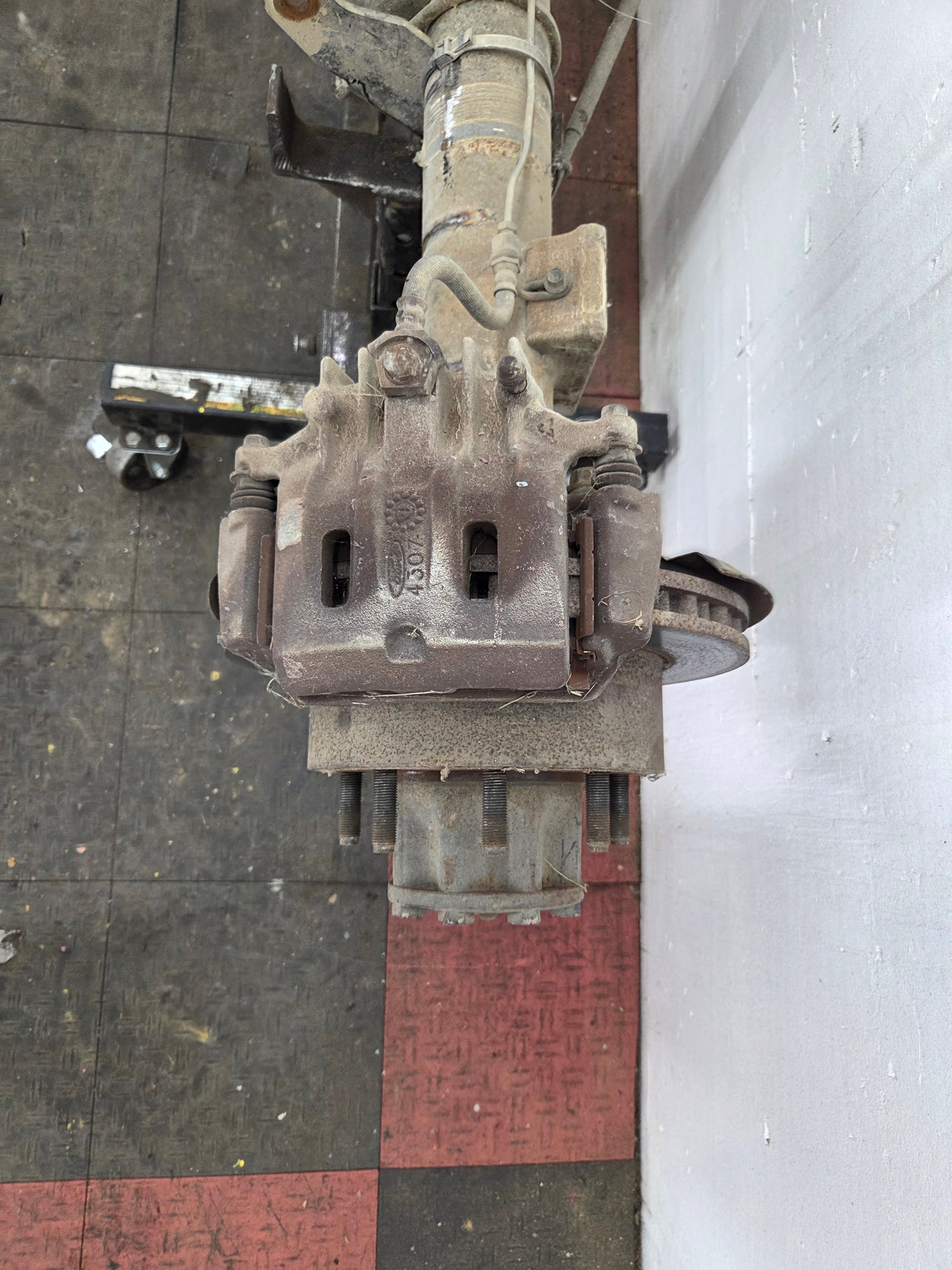 2002-2004 Ford Super Duty F250 F350 SRW Rear Axle 3.73 Gear Ratio 360k miles