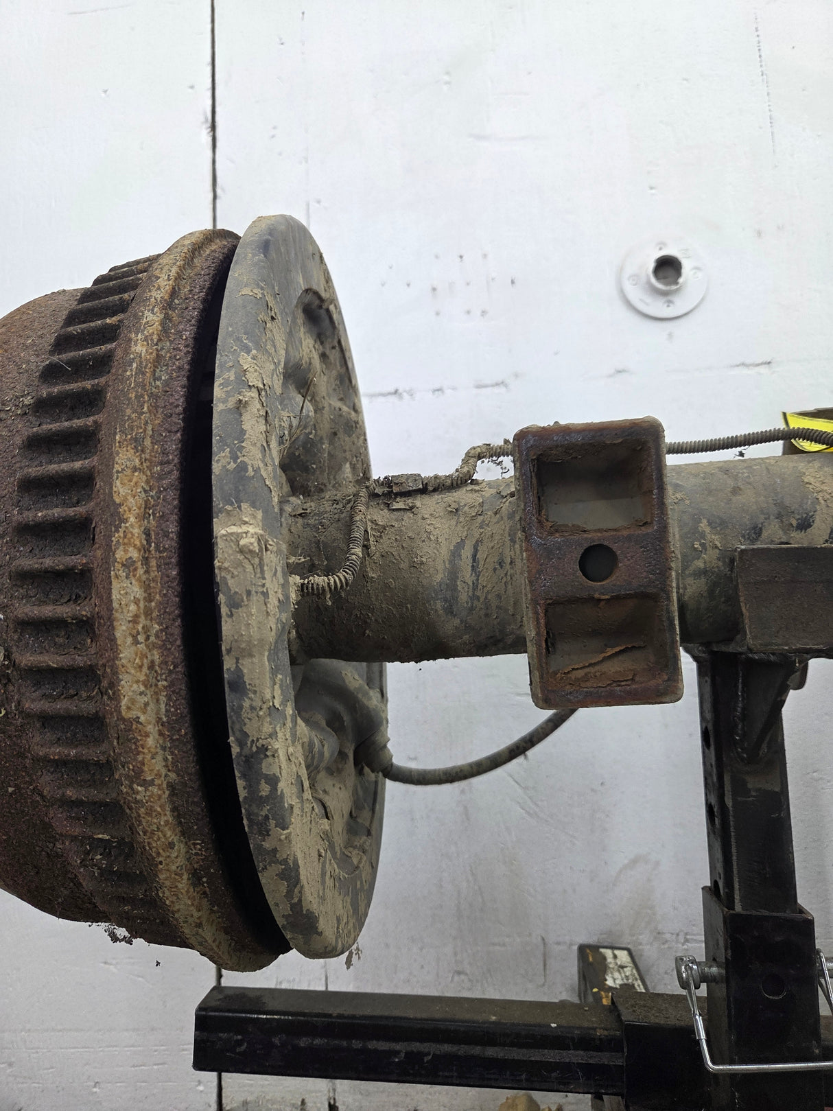 1996-1999 2nd Gen Dodge Ram 3500 Dually 4x4 Rear Axle 3.54 Ratio Cummins Diesel Gas