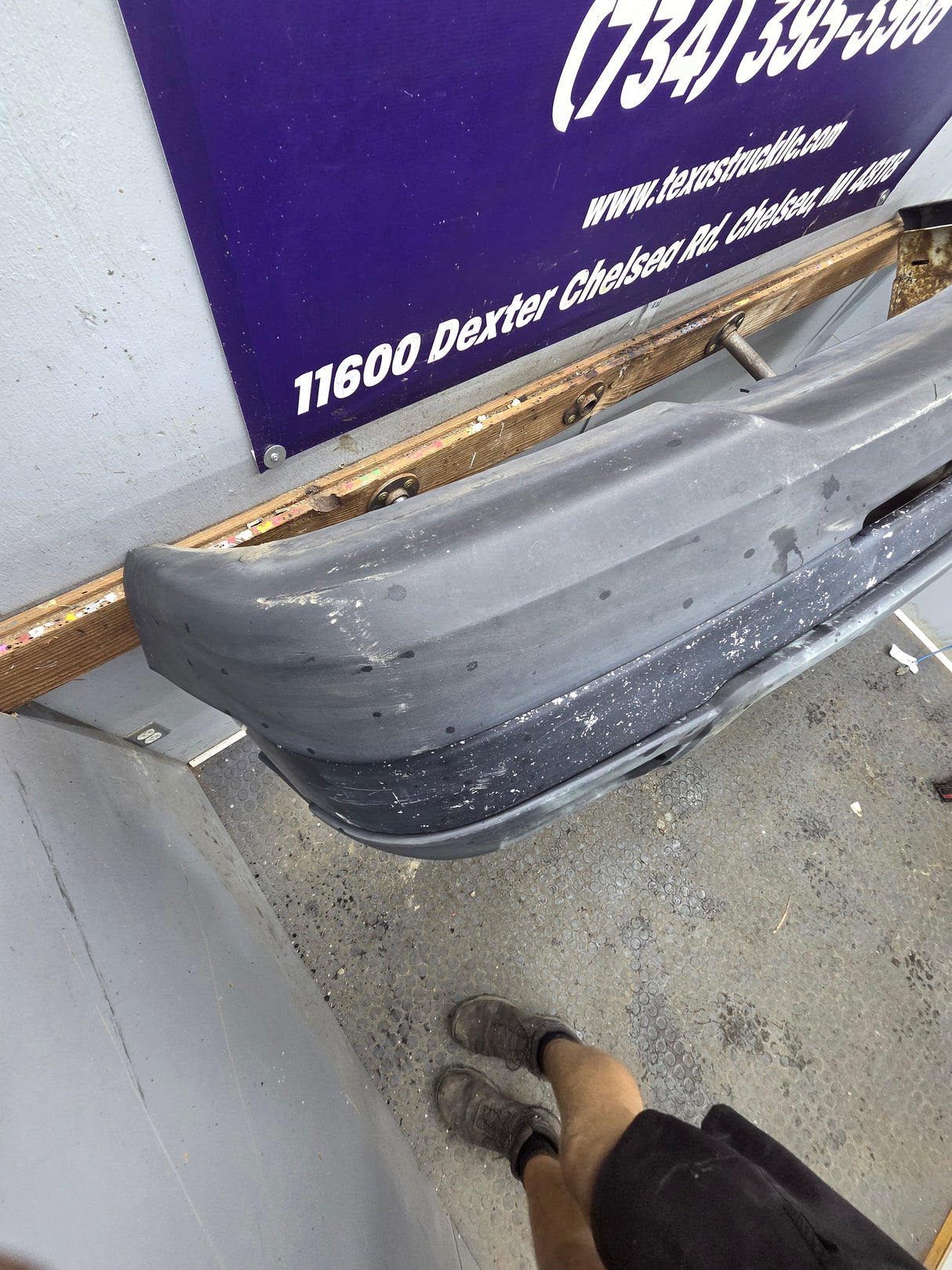 2003-2007 Chevrolet Silverado 2500HD 3500HD 'Cateye' Front Bumper