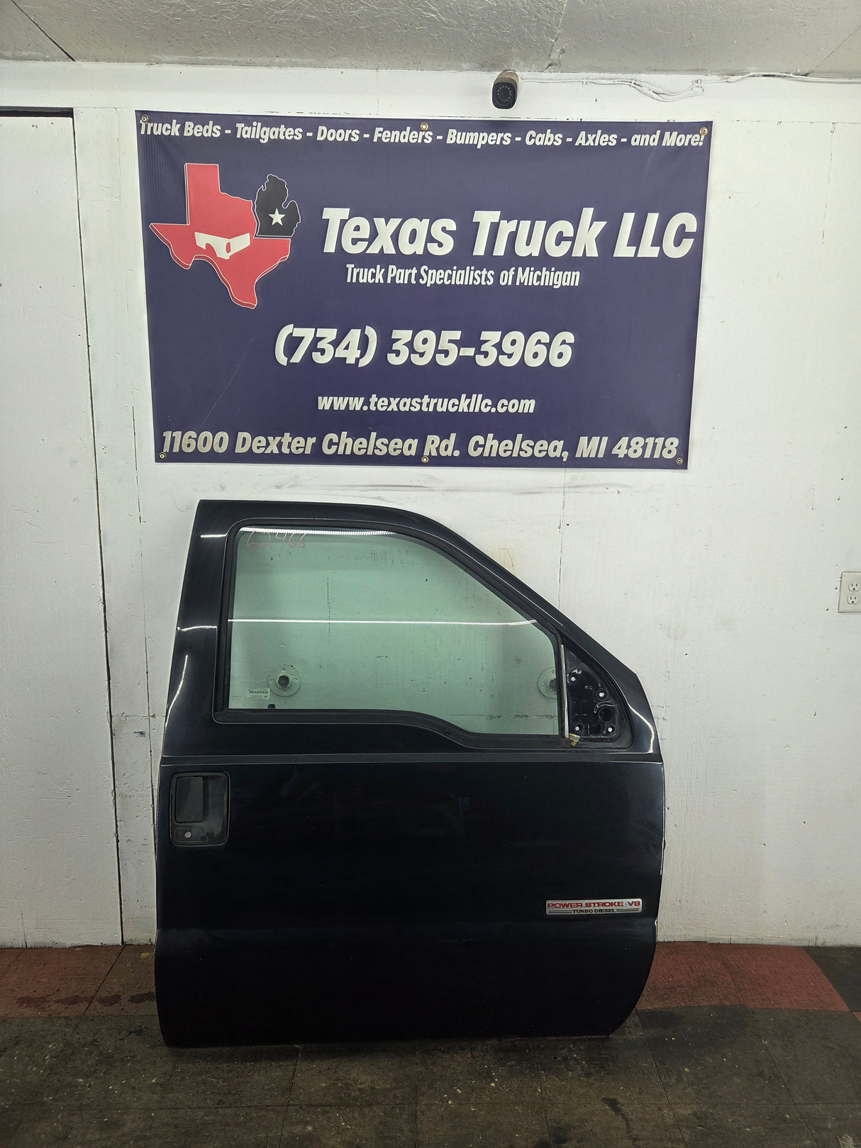 1999-2007 Ford Super Duty RH Passenger Side Front Door F250 F350 F450 F550