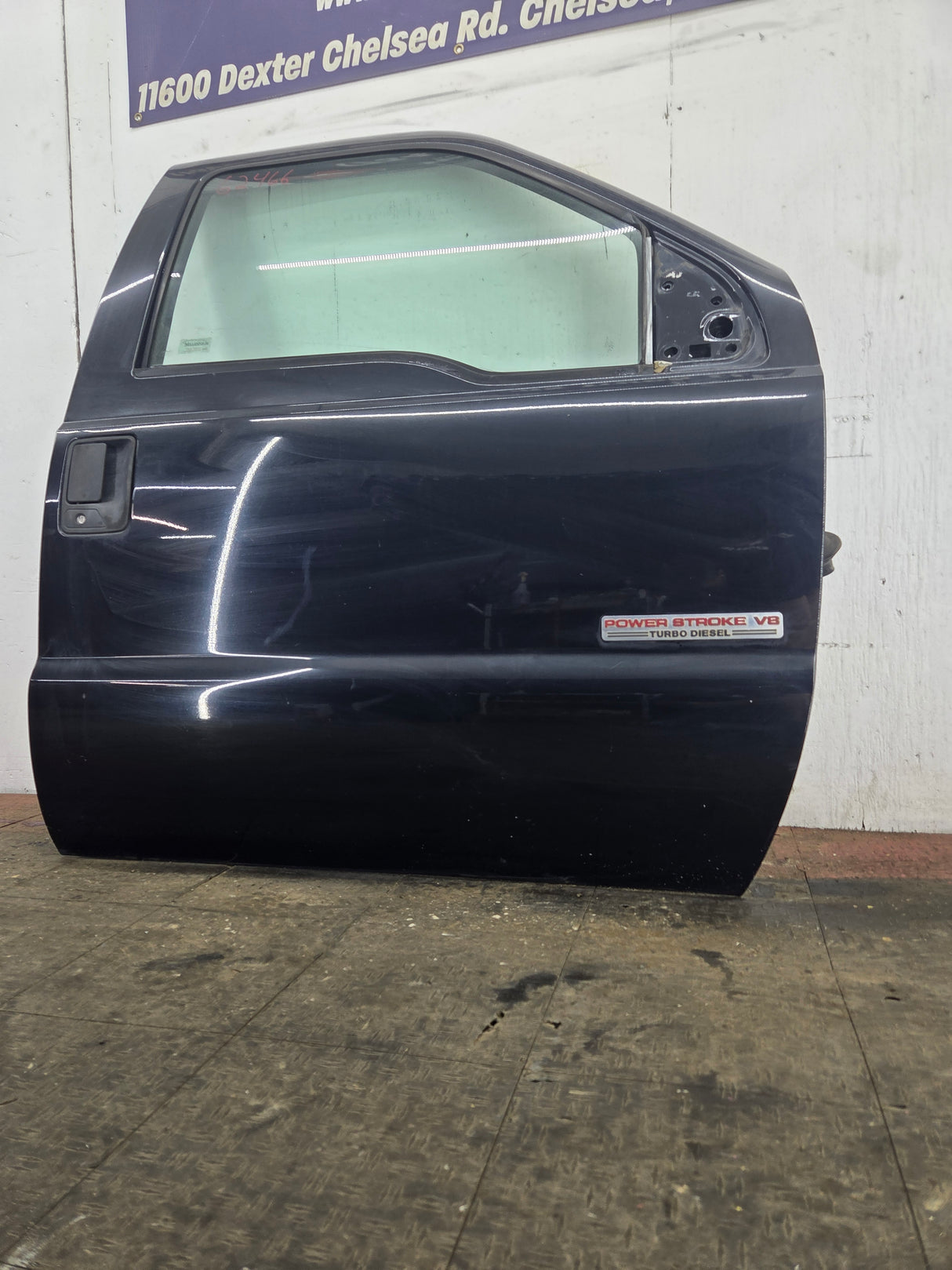 1999-2007 Ford Super Duty RH Passenger Side Front Door F250 F350 F450 F550