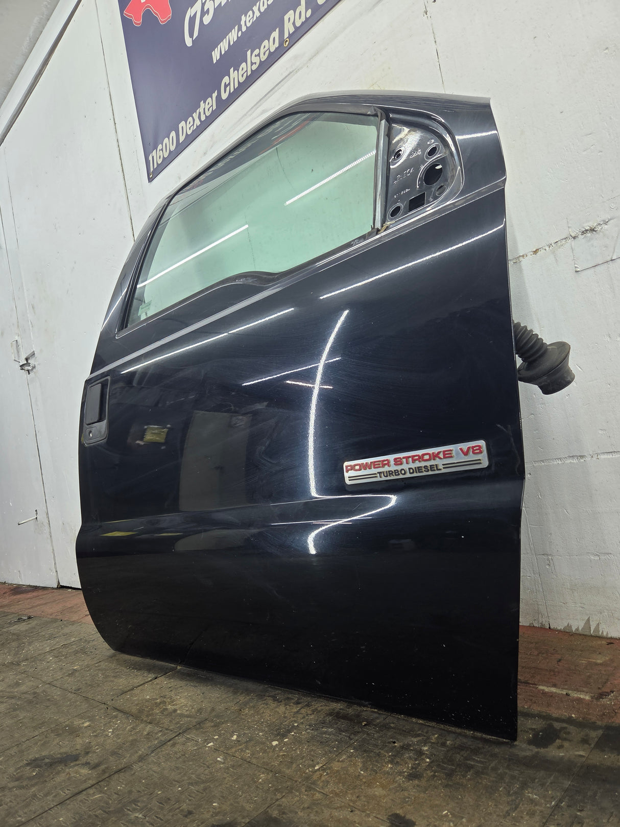 1999-2007 Ford Super Duty RH Passenger Side Front Door F250 F350 F450 F550