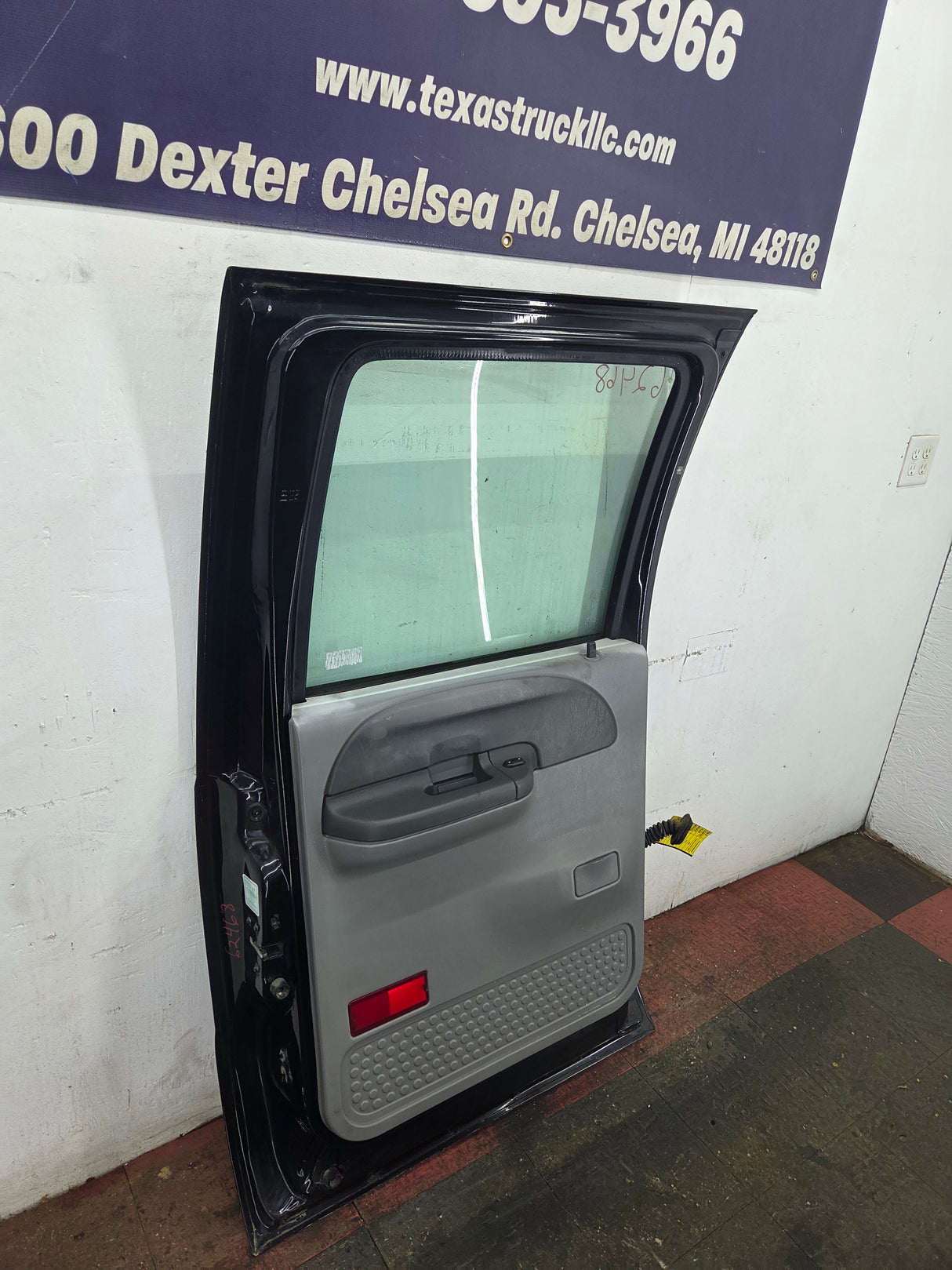 1999-2007 Ford Super Duty LH Driver Side Rear Crew Cab Door F250 F350 F450 F550