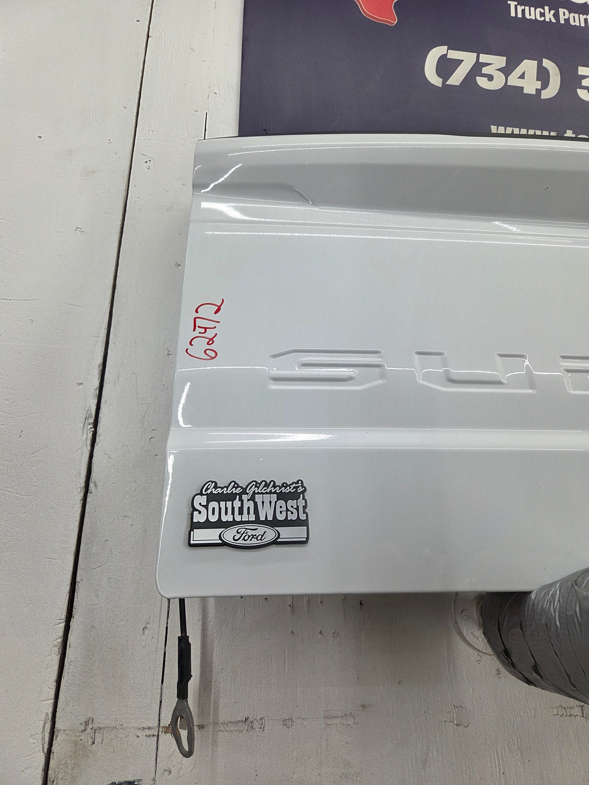 2023-2026 Ford Super Duty F250 F350 F450 F550 Step Tailgate - Oxford White