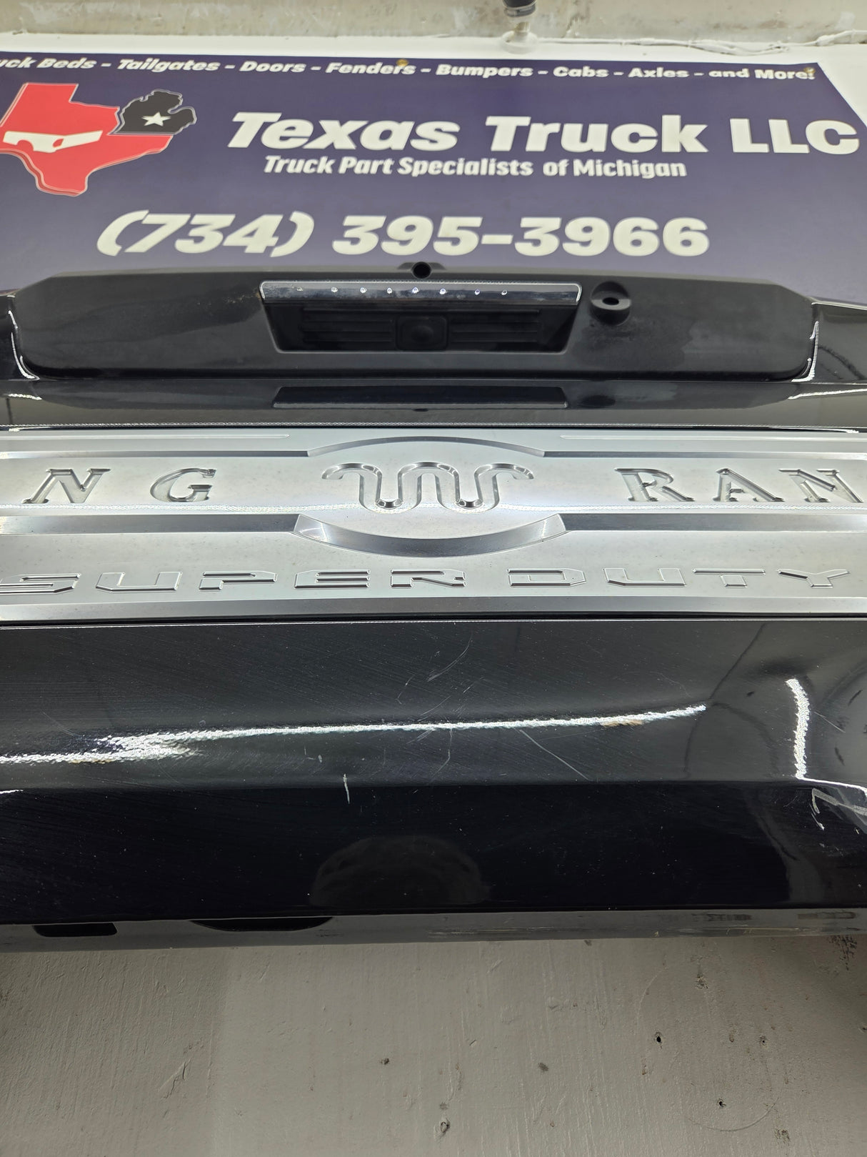2017-2022 Ford Super Duty King Ranch Tailgate With Step & Camera F250 F350 F450 F550 *Scratches Ding