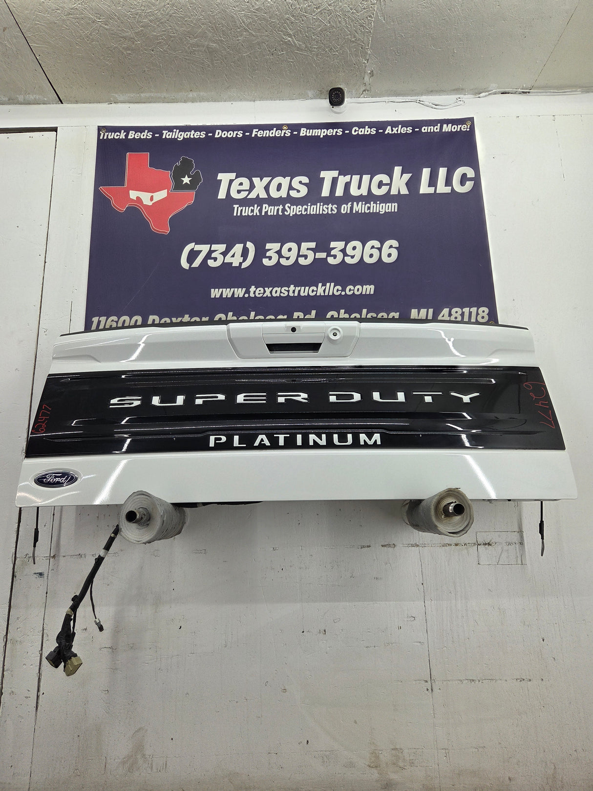 2023-2026 Ford F250 F350 F450 F550 Super Duty PLATINUM Tailgate W/Step