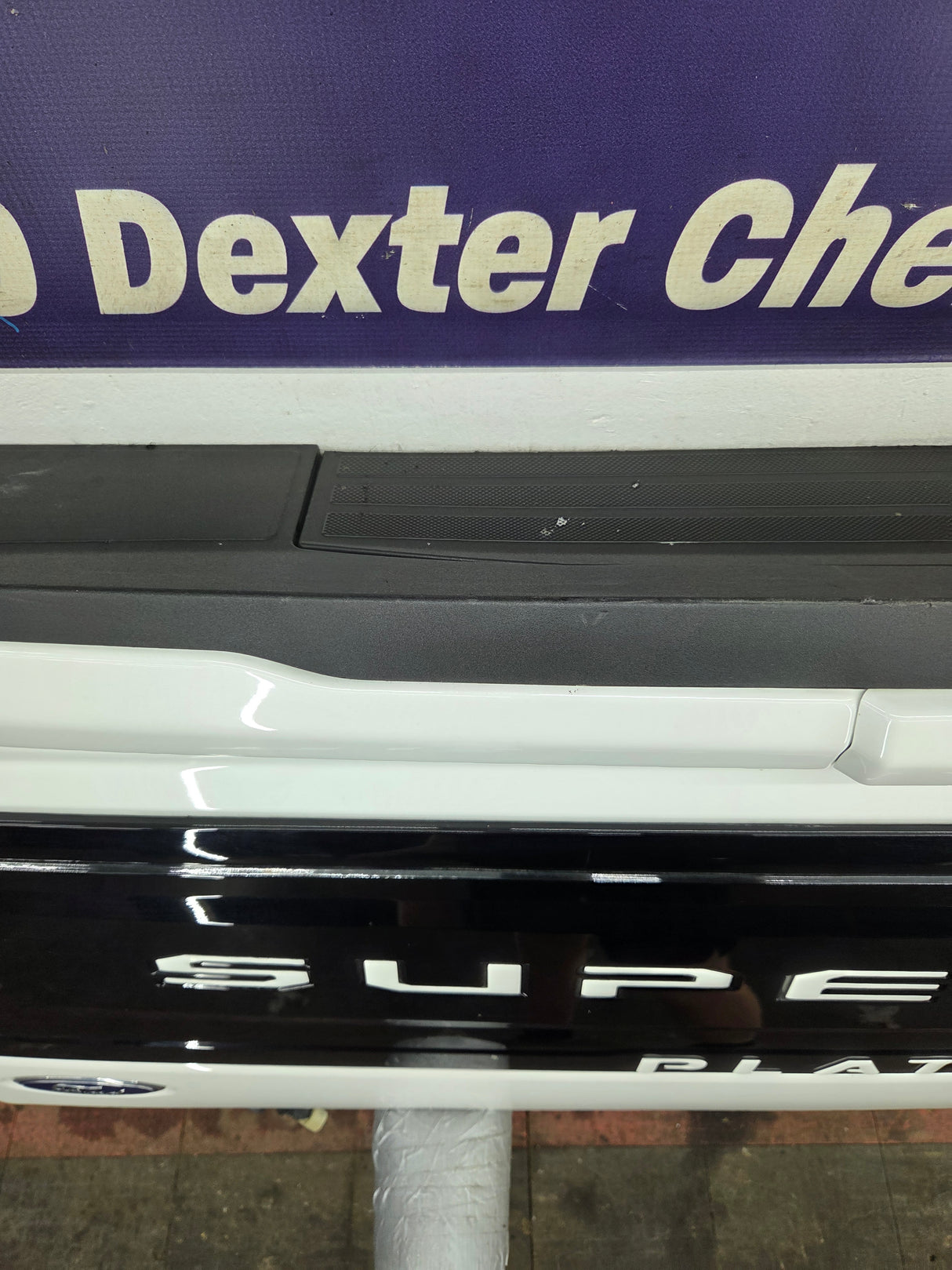2023-2026 Ford F250 F350 F450 F550 Super Duty PLATINUM Tailgate W/Step