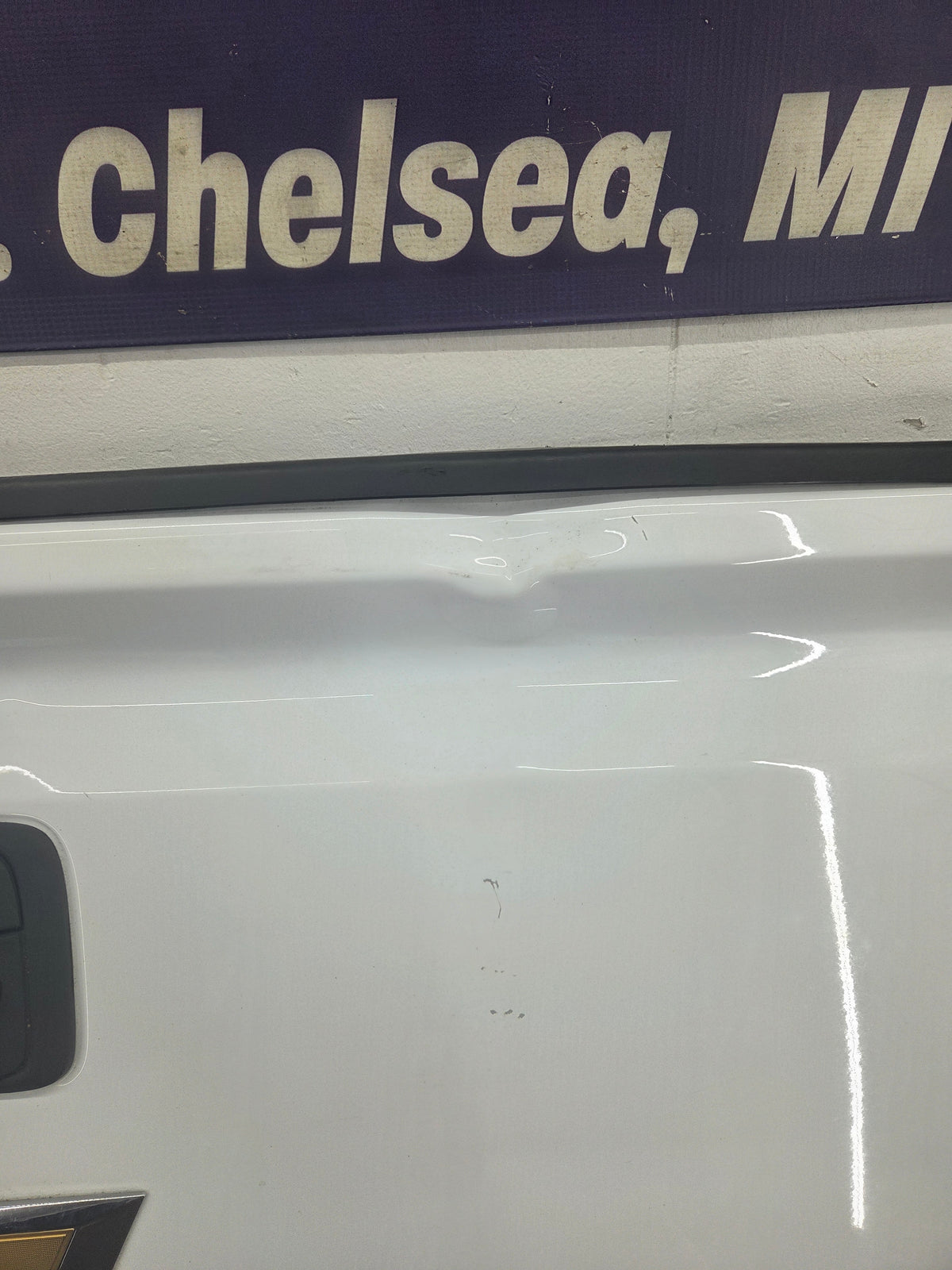 2014-2019 Chevrolet Silverado / GMC Sierra 1500 2500 3500 HD Tailgate