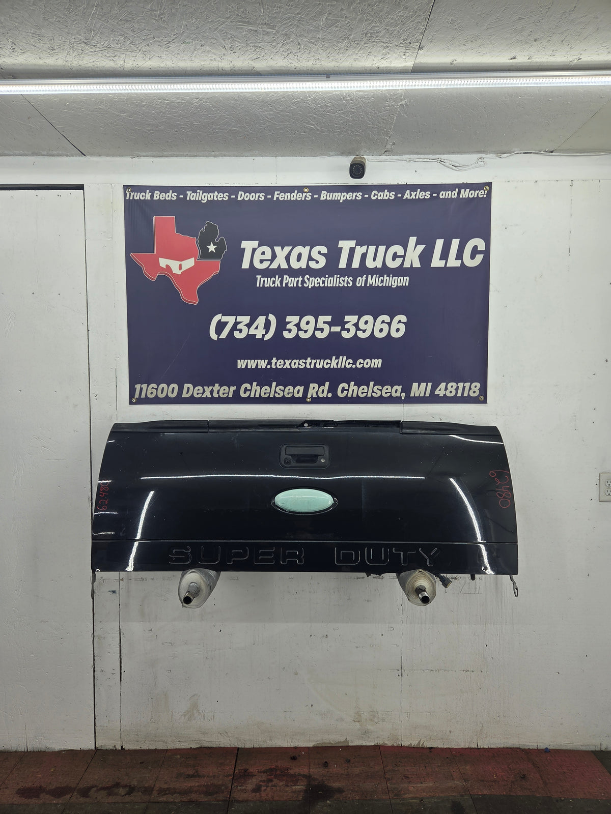2008-2016 Ford Super Duty Tailgate with step F250 F350 F450 F550