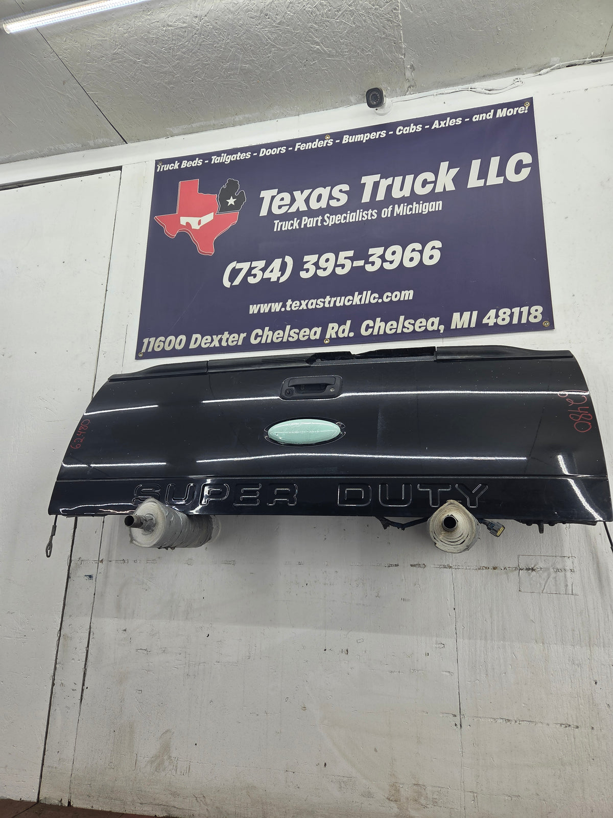 2008-2016 Ford Super Duty Tailgate with step F250 F350 F450 F550