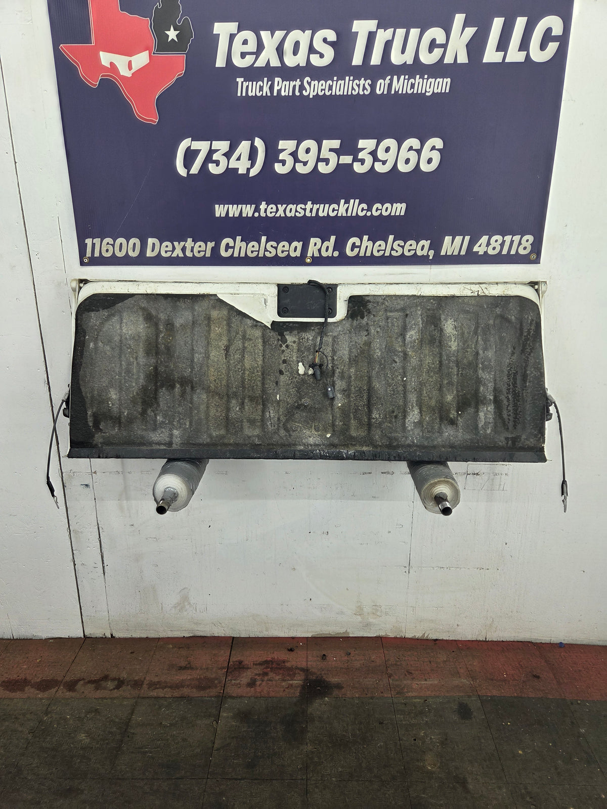 2007-2013 Chevrolet Silverado / GMC Sierra HD Tailgate 1500 2500 3500